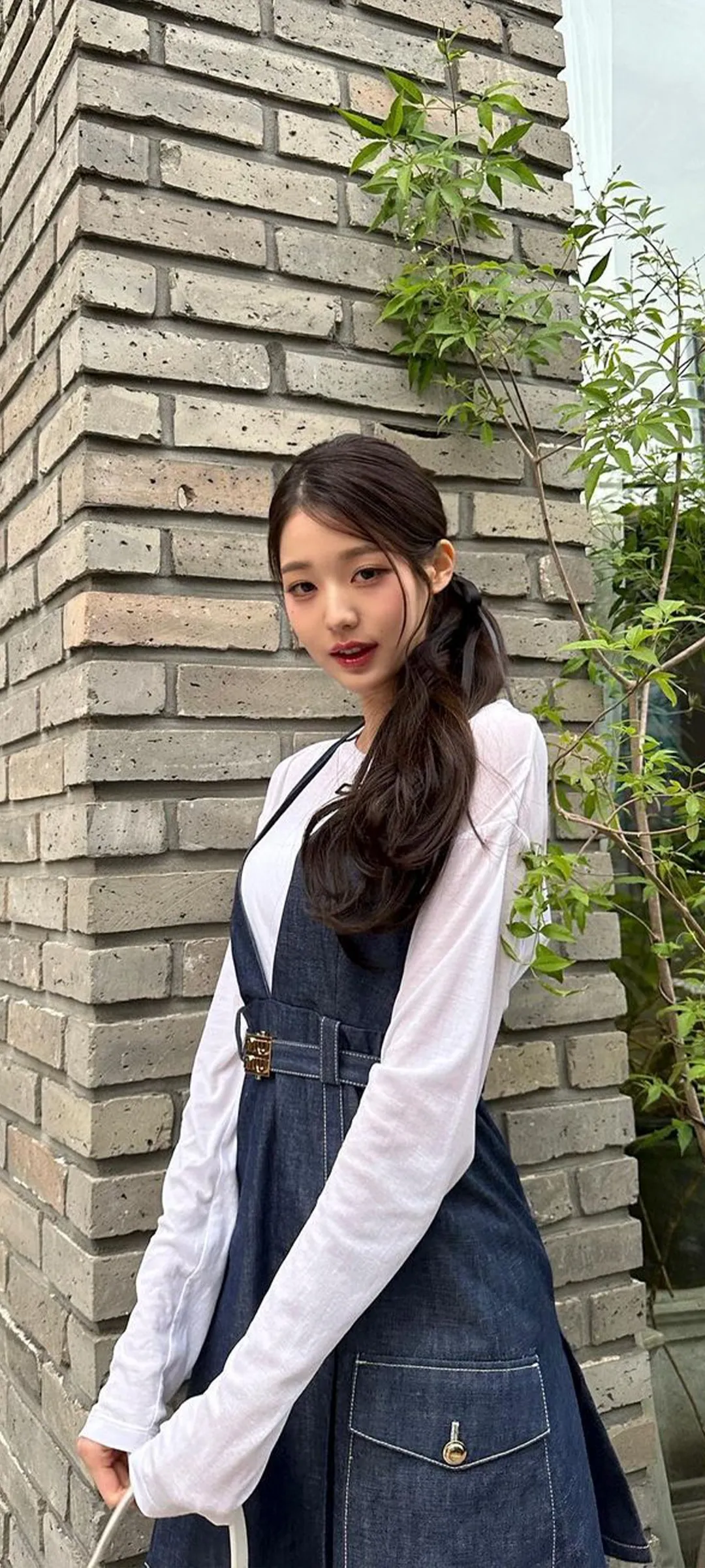 Jang Won-young kilit ekranı telefon duvar kağıdı 4K HD i̇ndir — IZ*ONE, IVE