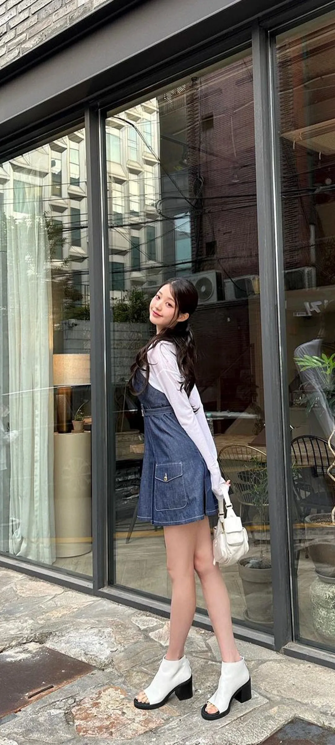 วอลเปเปอร์ หน้าจอล็อก มือถือ จาง วอนยอง 4K HD ดาวน์โหลด — IZ*ONE, IVE