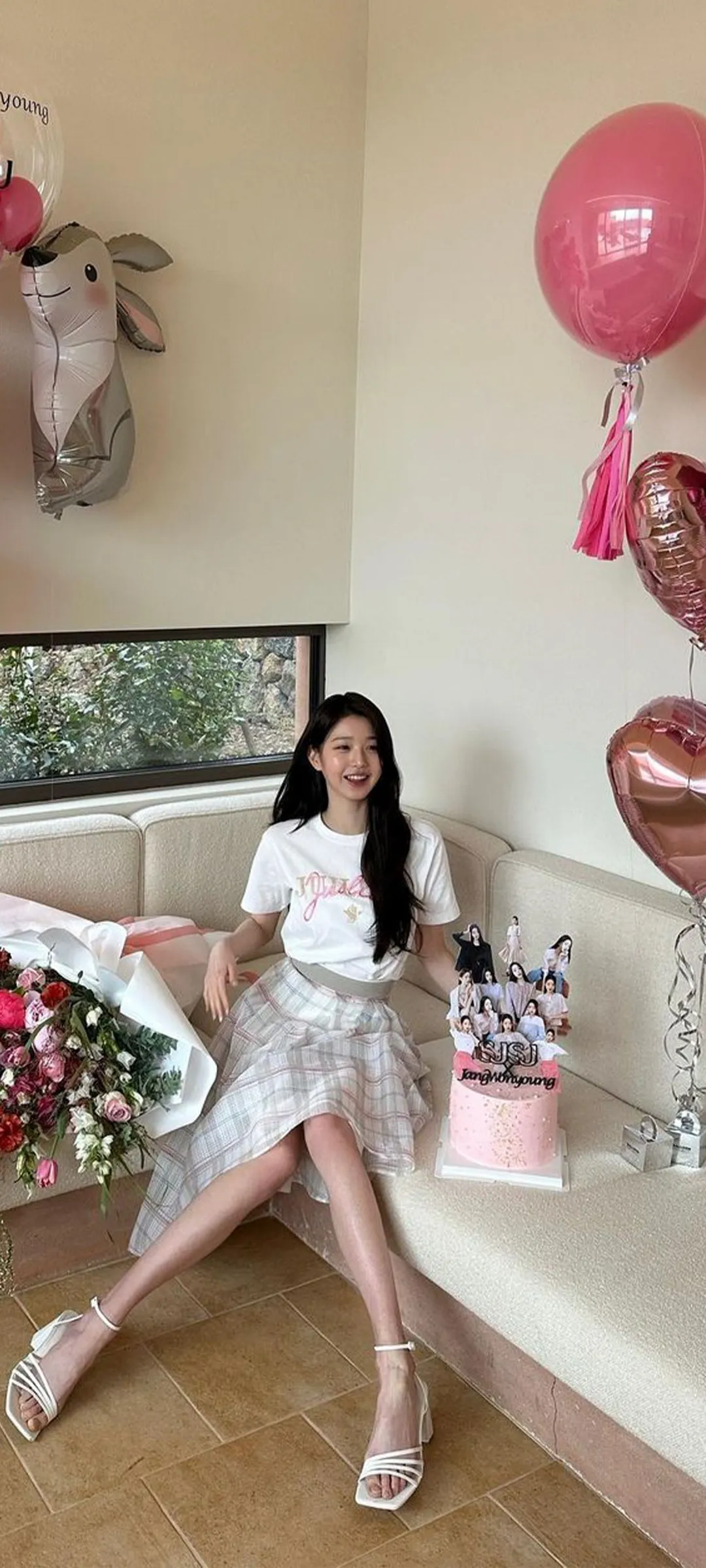 วอลเปเปอร์ หน้าจอล็อก มือถือ จาง วอนยอง 4K HD ดาวน์โหลด — IZ*ONE, IVE