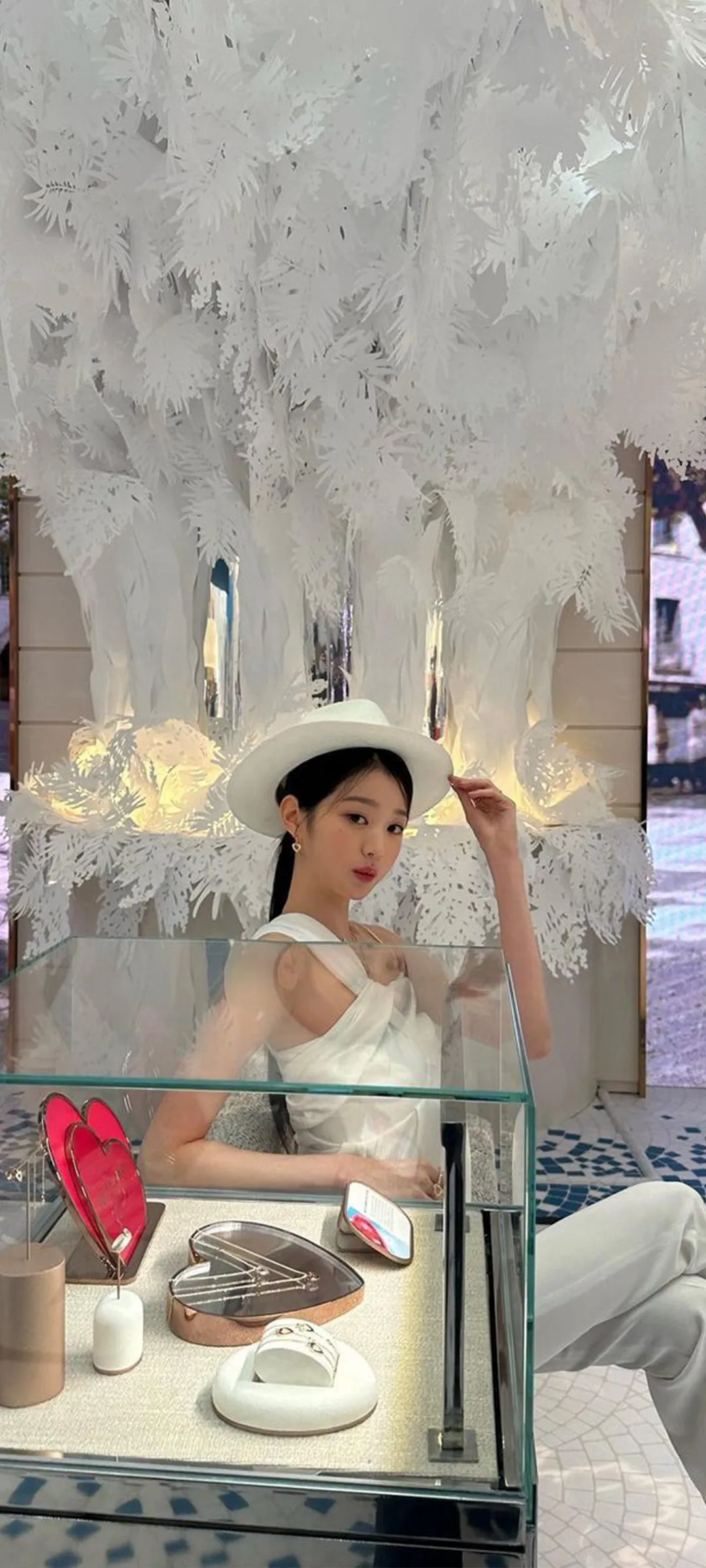 วอลเปเปอร์ หน้าจอล็อก มือถือ จาง วอนยอง 4K HD ดาวน์โหลด — IZ*ONE, IVE