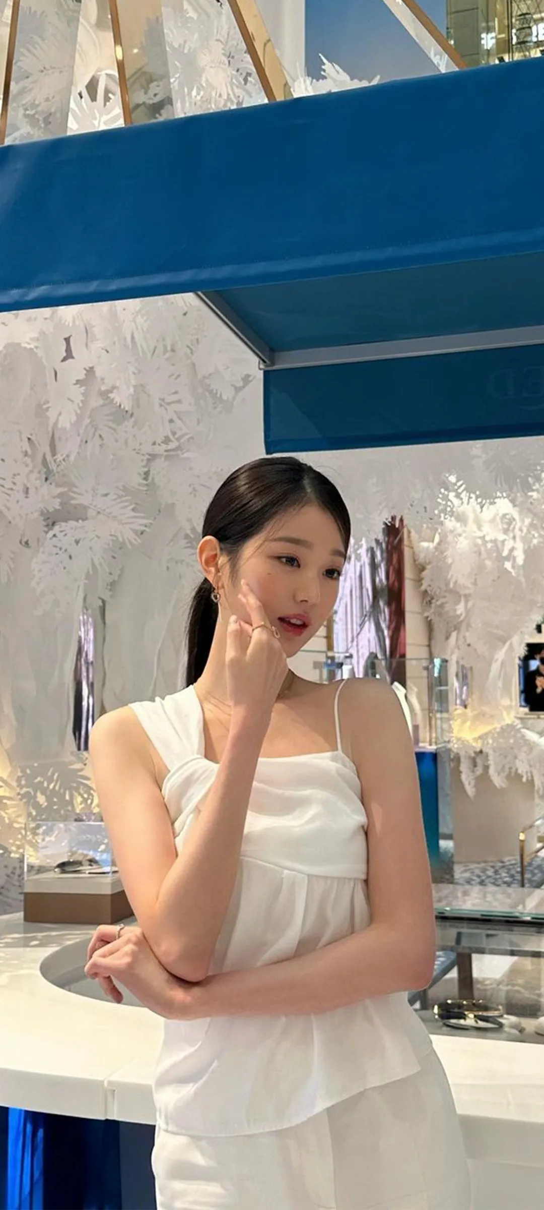 วอลเปเปอร์ หน้าจอล็อก มือถือ จาง วอนยอง 4K HD ดาวน์โหลด — IZ*ONE, IVE