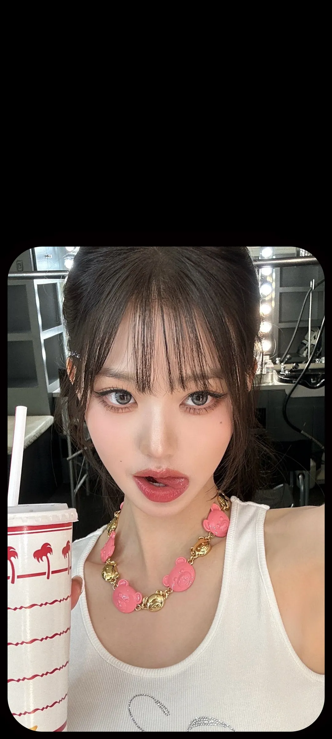 장원영 잠금화면 폰 배경화면 4K HD 다운로드 — 아이즈원, 아이브