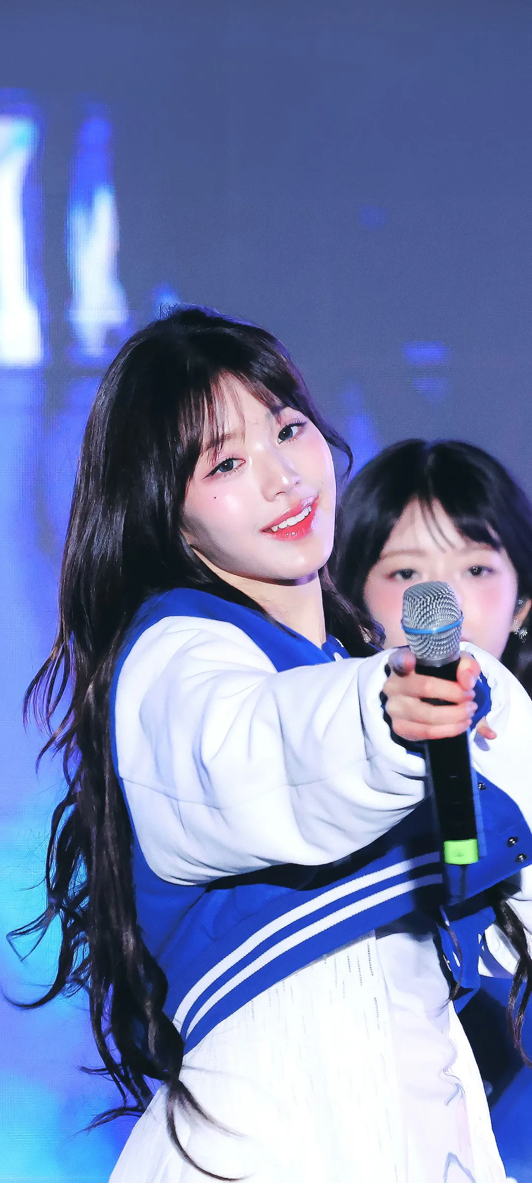 장원영 잠금화면 폰 배경화면 4K HD 다운로드 — 아이즈원, 아이브