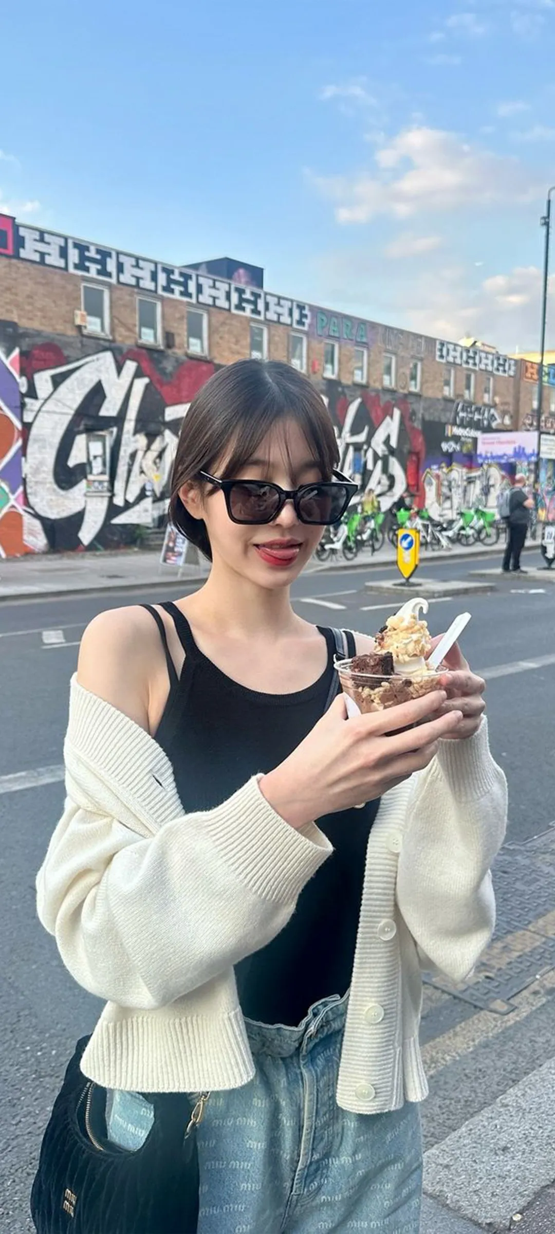 วอลเปเปอร์ หน้าจอล็อก มือถือ จาง วอนยอง 4K HD ดาวน์โหลด — IZ*ONE, IVE