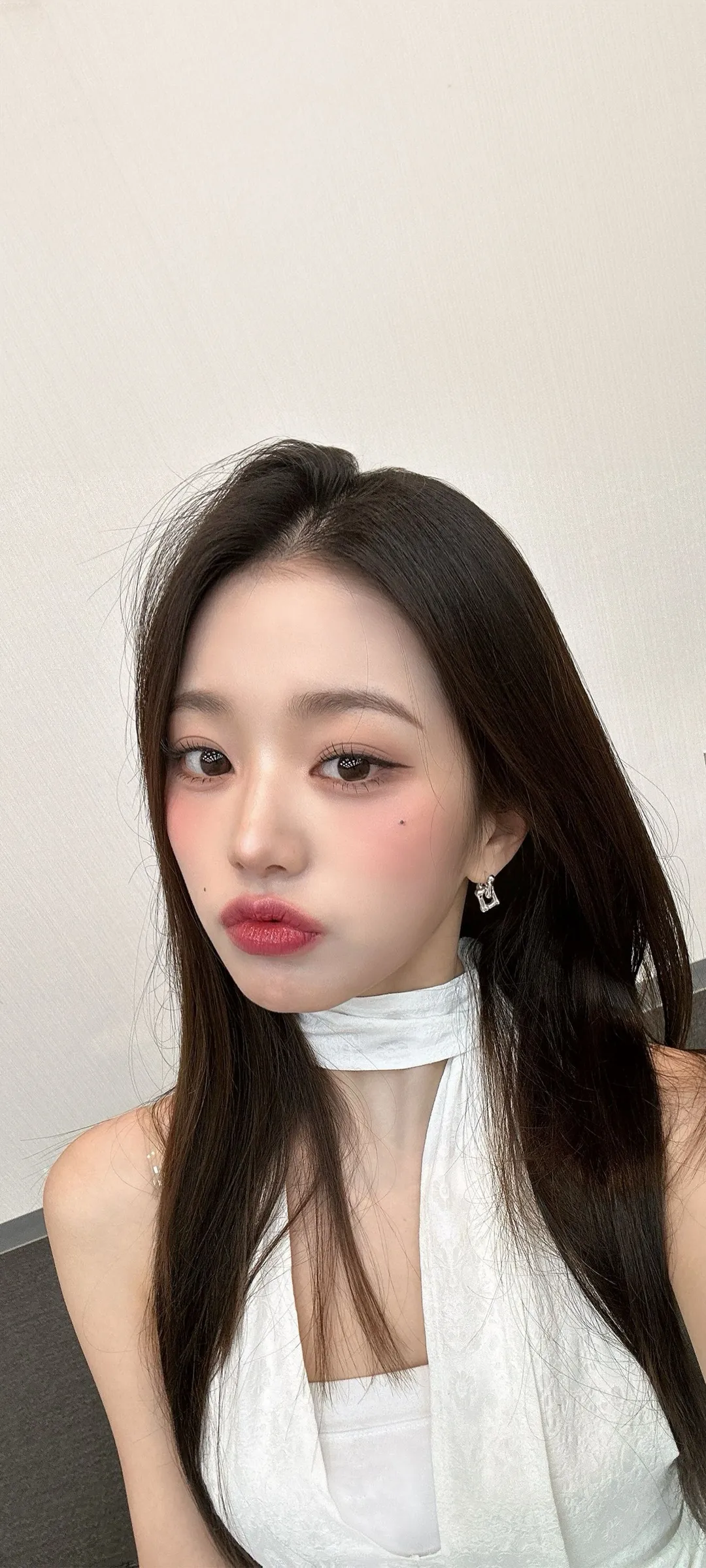 วอลเปเปอร์ หน้าจอล็อก มือถือ จาง วอนยอง 4K HD ดาวน์โหลด — IZ*ONE, IVE