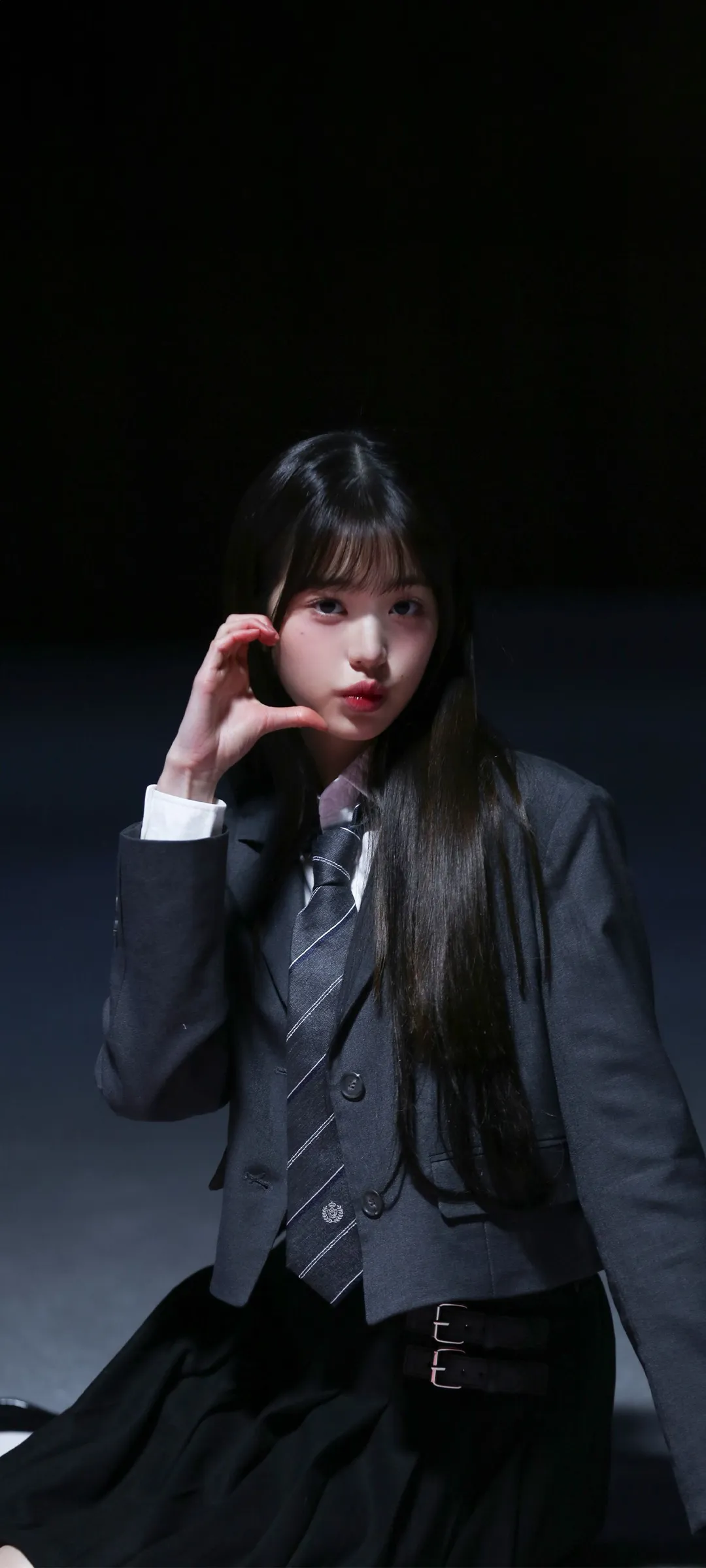 วอลเปเปอร์ หน้าจอล็อก มือถือ จาง วอนยอง 4K HD ดาวน์โหลด — IZ*ONE, IVE