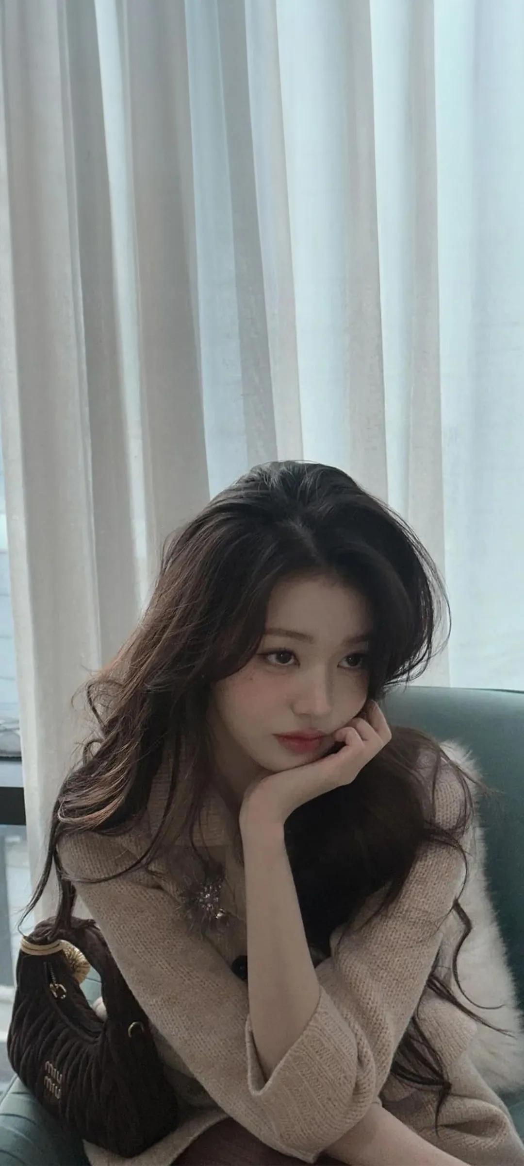 장원영 잠금화면 폰 배경화면 4K HD 다운로드 — 아이즈원, 아이브
