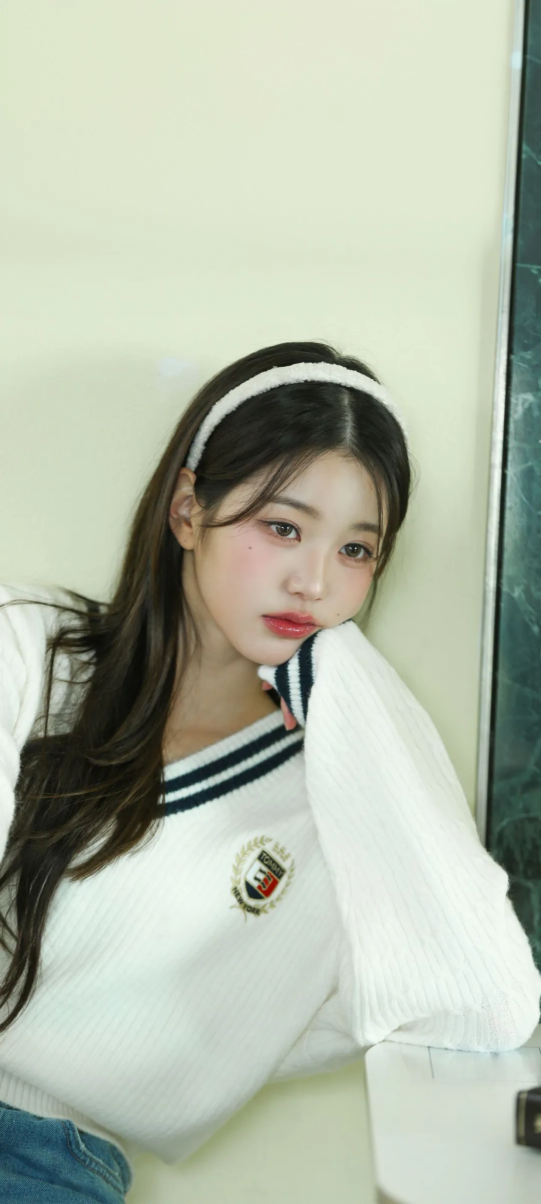 장원영 잠금화면 폰 배경화면 4K HD 다운로드 — 아이즈원, 아이브