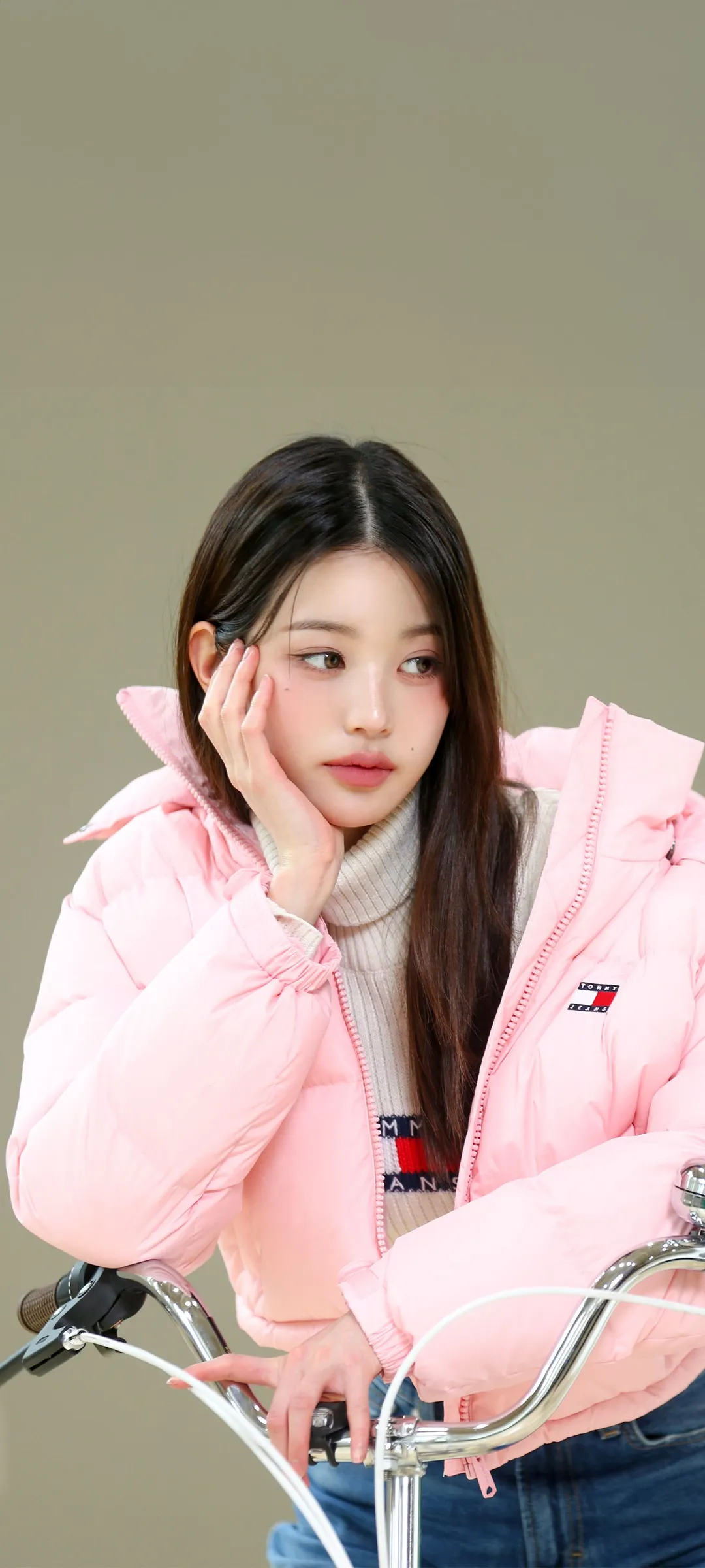 วอลเปเปอร์ หน้าจอล็อก มือถือ จาง วอนยอง 4K HD ดาวน์โหลด — IZ*ONE, IVE