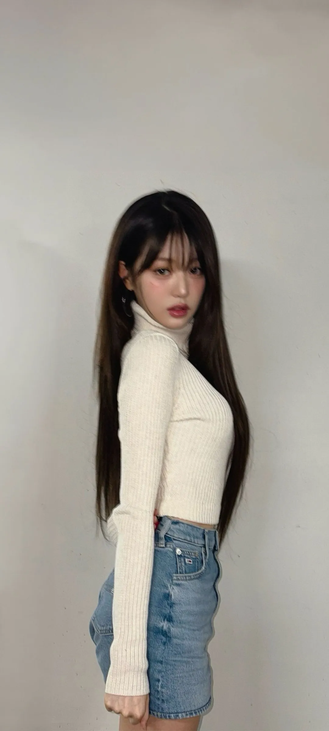 วอลเปเปอร์ หน้าจอล็อก มือถือ จาง วอนยอง 4K HD ดาวน์โหลด — IZ*ONE, IVE