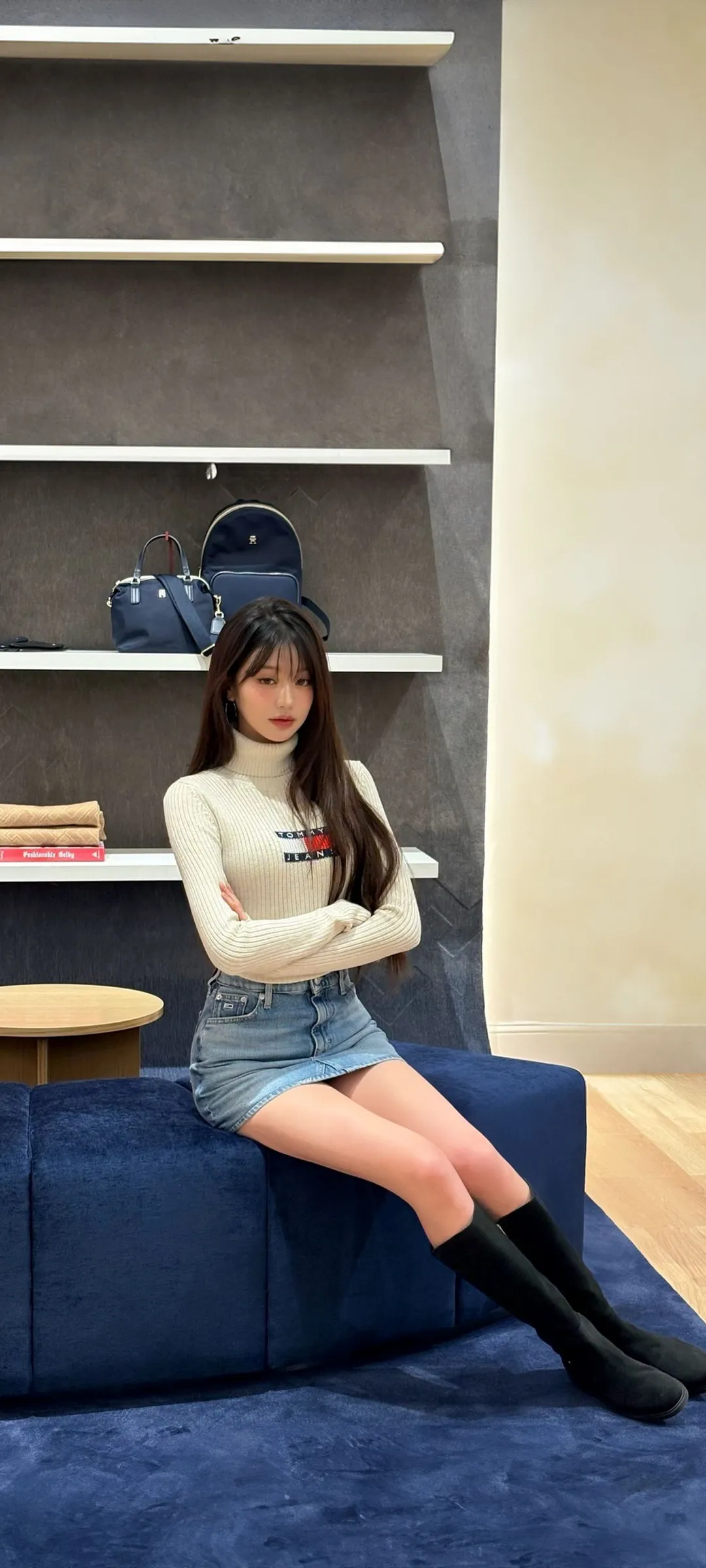 Jang Won-young kilit ekranı telefon duvar kağıdı 4K HD i̇ndir — IZ*ONE, IVE