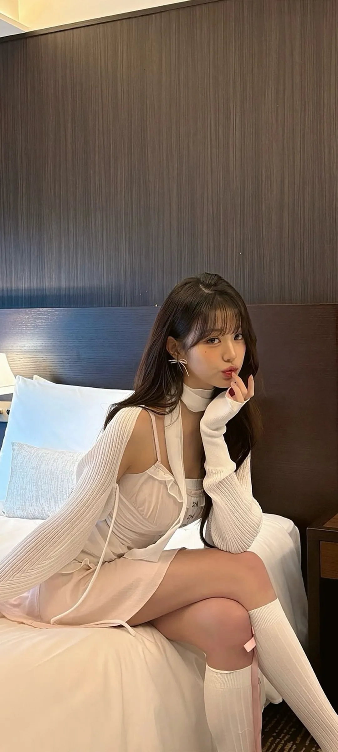 วอลเปเปอร์ หน้าจอล็อก มือถือ จาง วอนยอง 4K HD ดาวน์โหลด — IZ*ONE, IVE