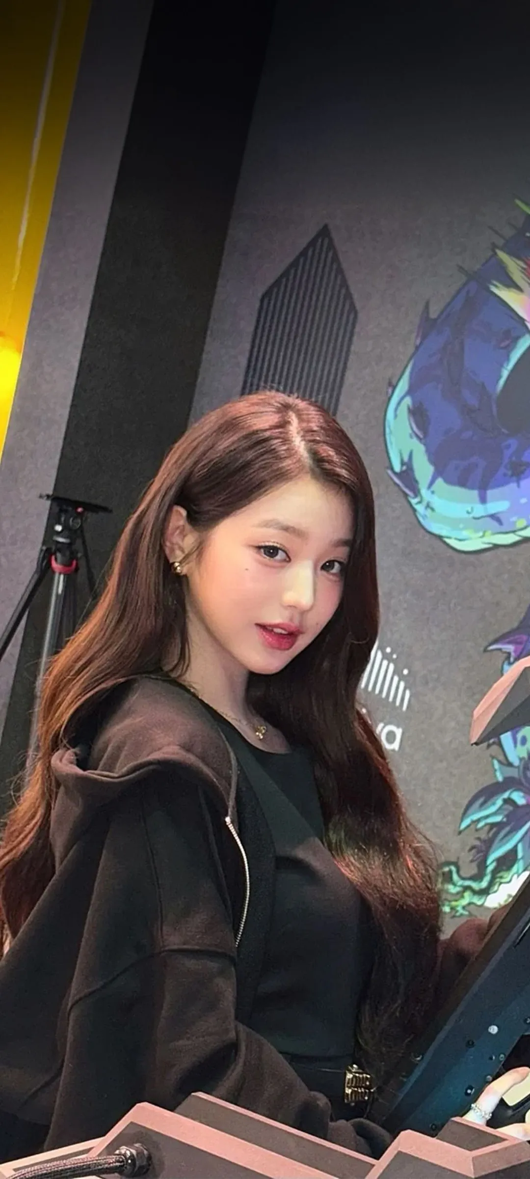 วอลเปเปอร์ หน้าจอล็อก มือถือ จาง วอนยอง 4K HD ดาวน์โหลด — IZ*ONE, IVE