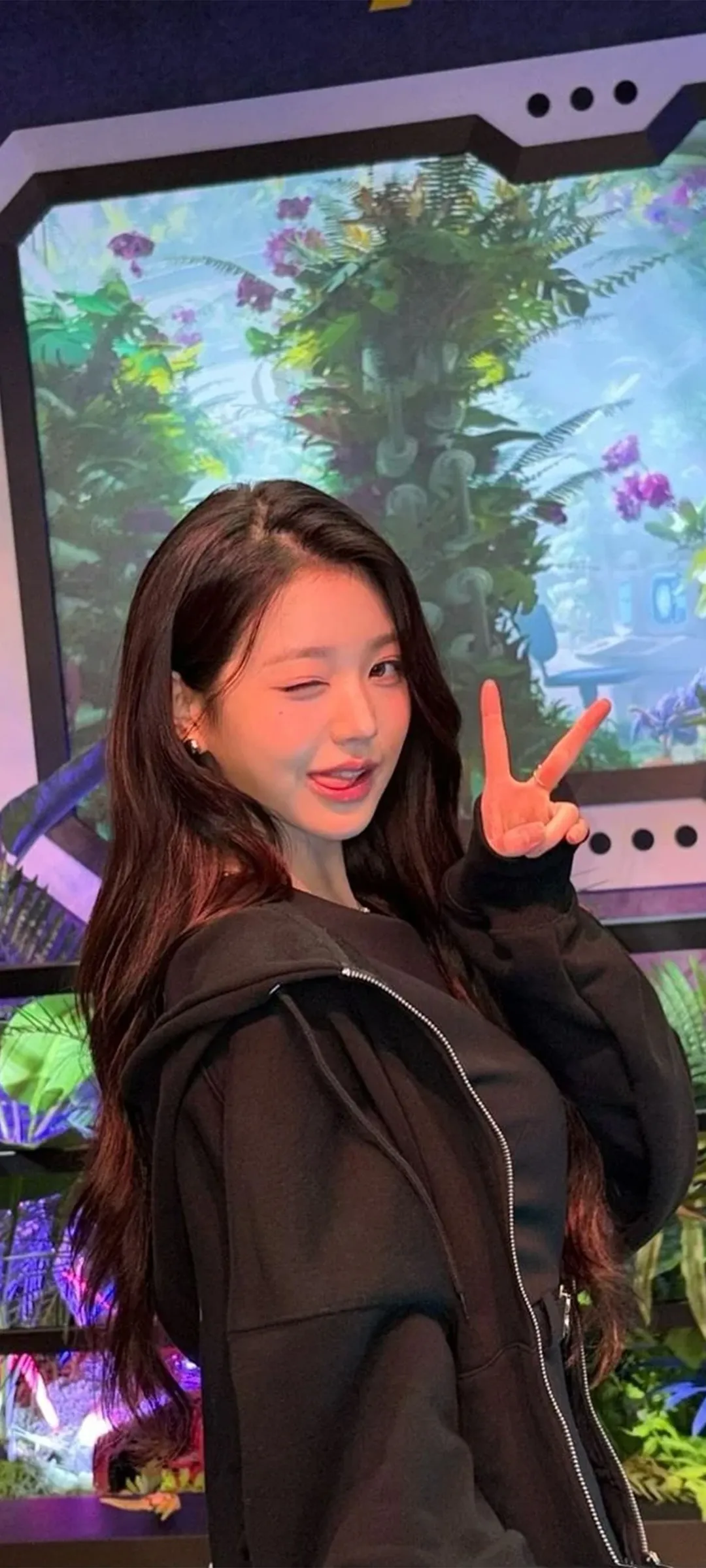 วอลเปเปอร์ หน้าจอล็อก มือถือ จาง วอนยอง 4K HD ดาวน์โหลด — IZ*ONE, IVE