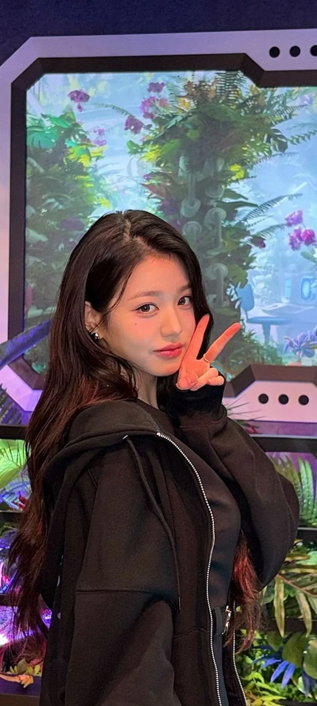 Jang Won-young kilit ekranı telefon duvar kağıdı 4K HD i̇ndir — IZ*ONE, IVE
