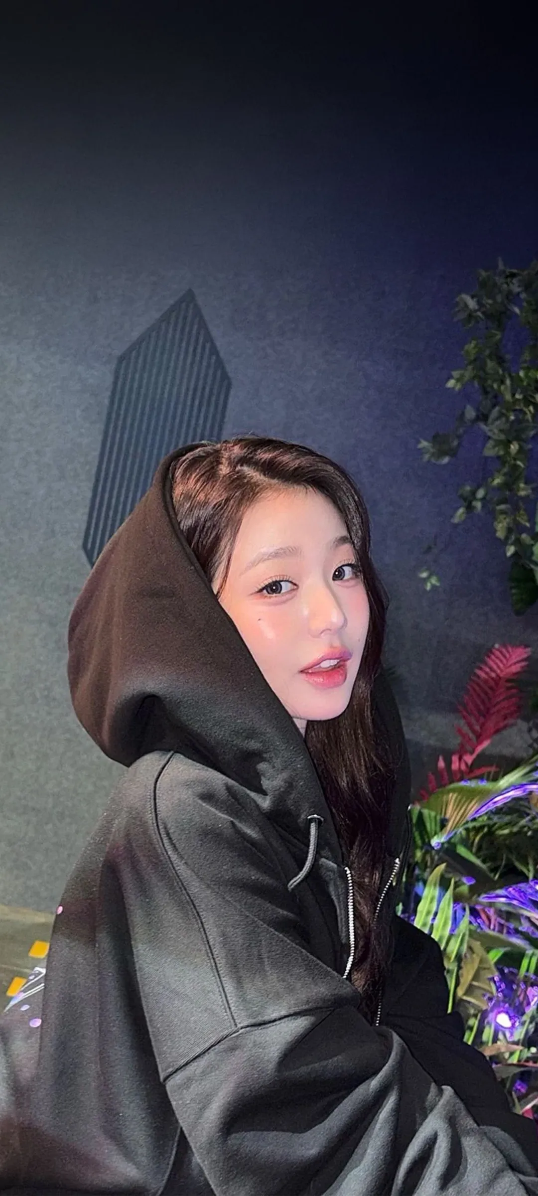장원영 잠금화면 폰 배경화면 4K HD 다운로드 — 아이즈원, 아이브
