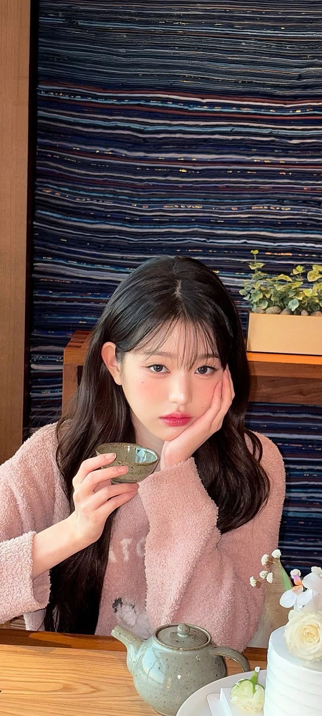วอลเปเปอร์ หน้าจอล็อก มือถือ จาง วอนยอง 4K HD ดาวน์โหลด — IZ*ONE, IVE