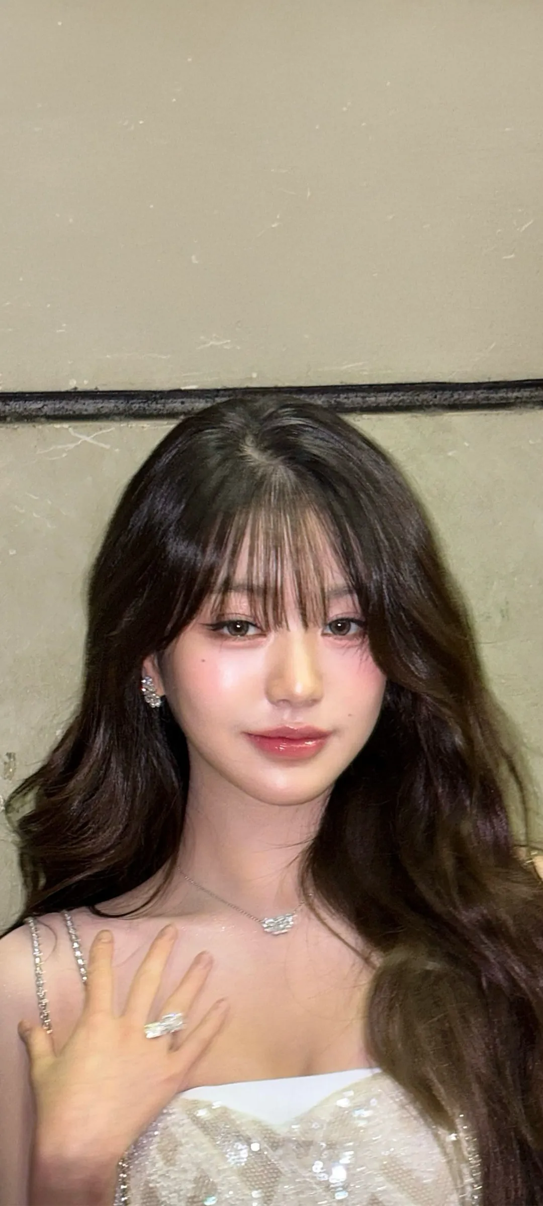장원영 잠금화면 폰 배경화면 4K HD 다운로드 — 아이즈원, 아이브