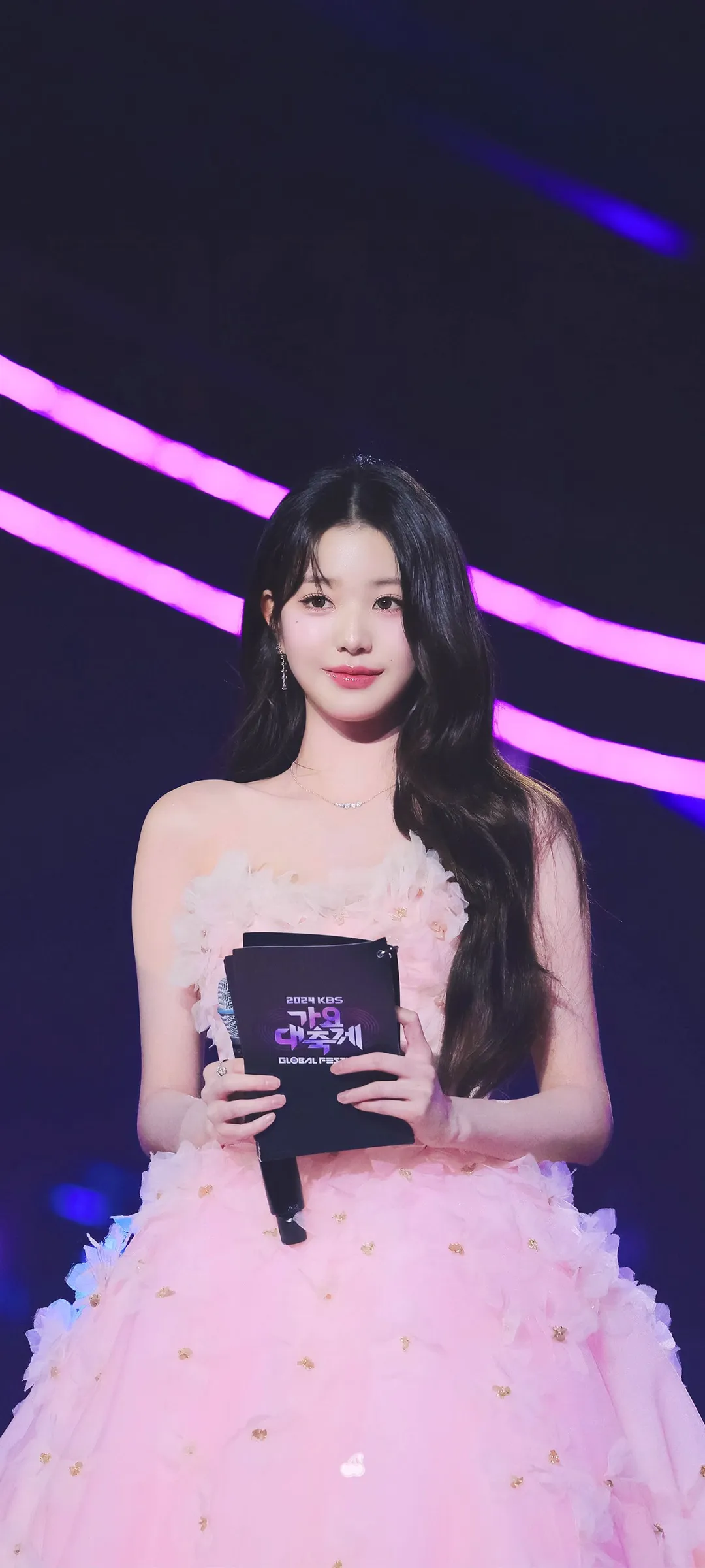 วอลเปเปอร์ หน้าจอล็อก มือถือ จาง วอนยอง 4K HD ดาวน์โหลด — IZ*ONE, IVE