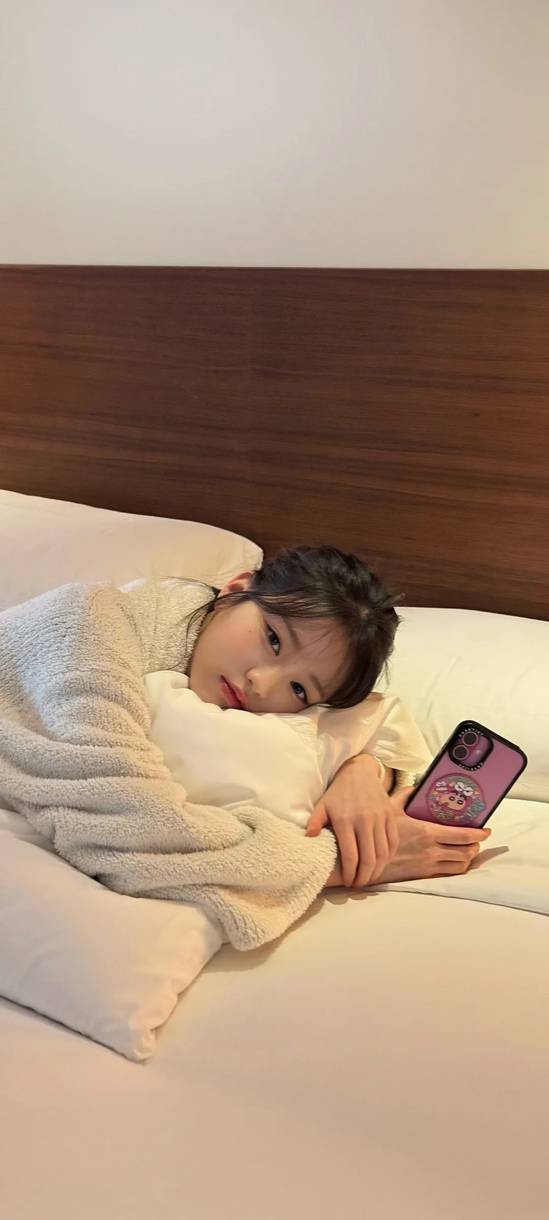 Fondo de pantalla de bloqueo móvil de Jang Won-young 4K HD descargar — IZ*ONE, IVE
