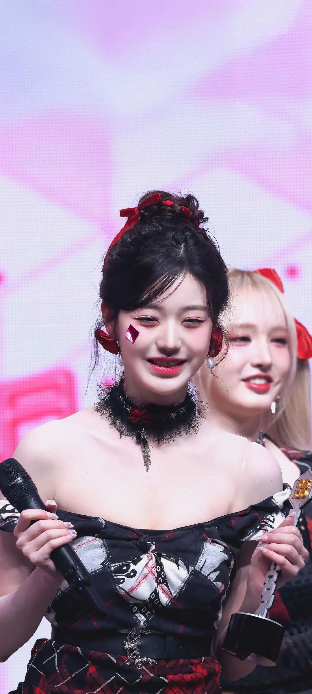 วอลเปเปอร์ หน้าจอล็อก มือถือ จาง วอนยอง 4K HD ดาวน์โหลด — IZ*ONE, IVE