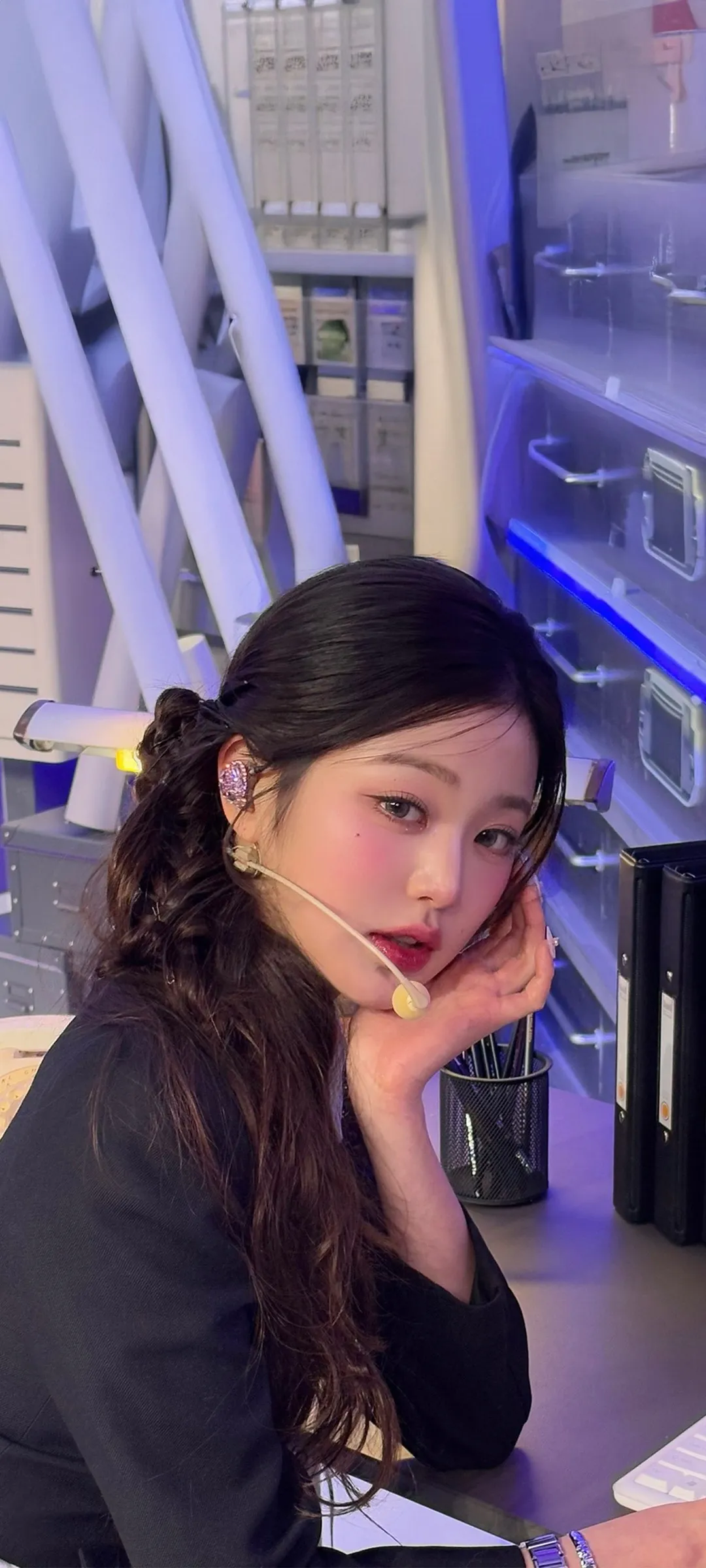Jang Won-young kilit ekranı telefon duvar kağıdı 4K HD i̇ndir — IZ*ONE, IVE