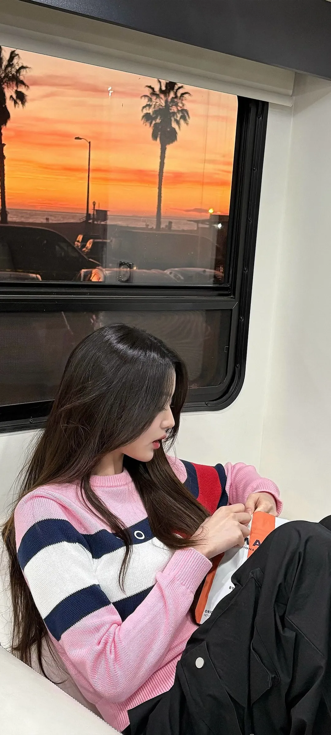 วอลเปเปอร์ หน้าจอล็อก มือถือ จาง วอนยอง 4K HD ดาวน์โหลด — IZ*ONE, IVE