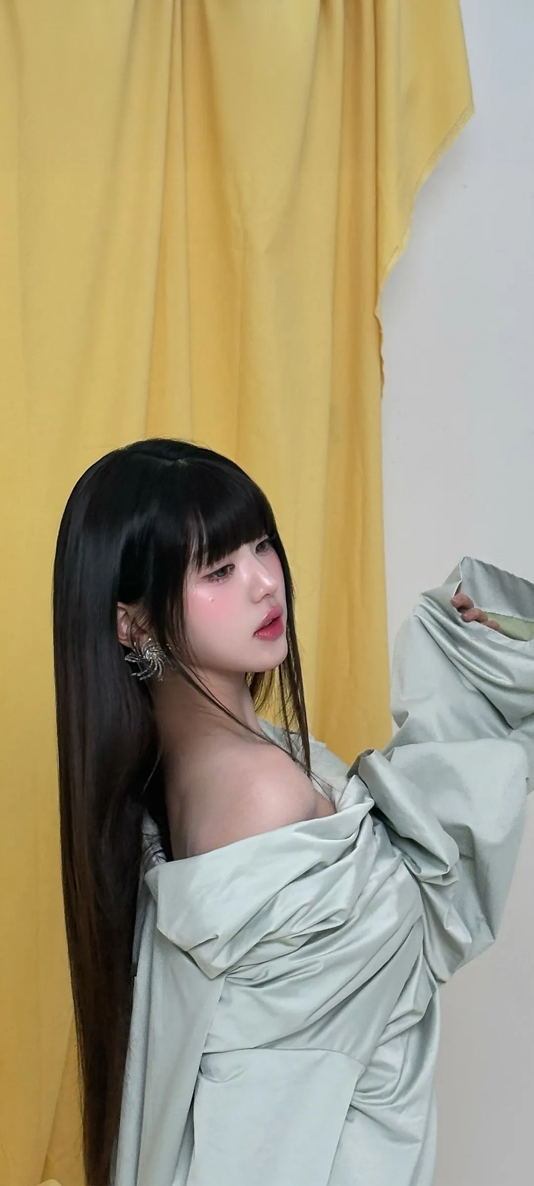 장원영 잠금화면 폰 배경화면 4K HD 다운로드 — 아이즈원, 아이브