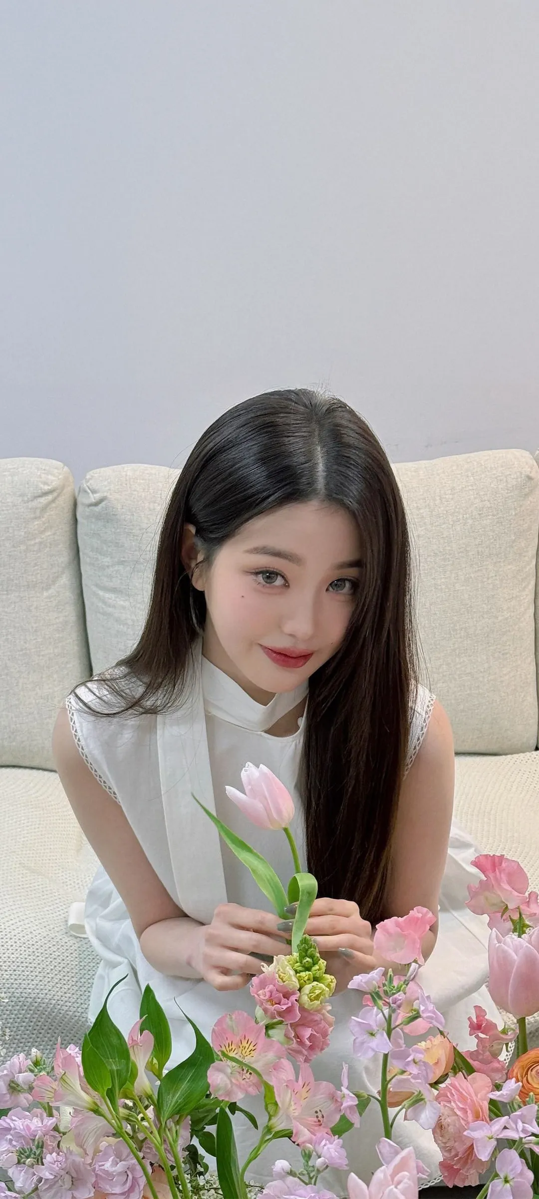 Fondo de pantalla de bloqueo móvil de Jang Won-young 4K HD descargar — IZ*ONE, IVE
