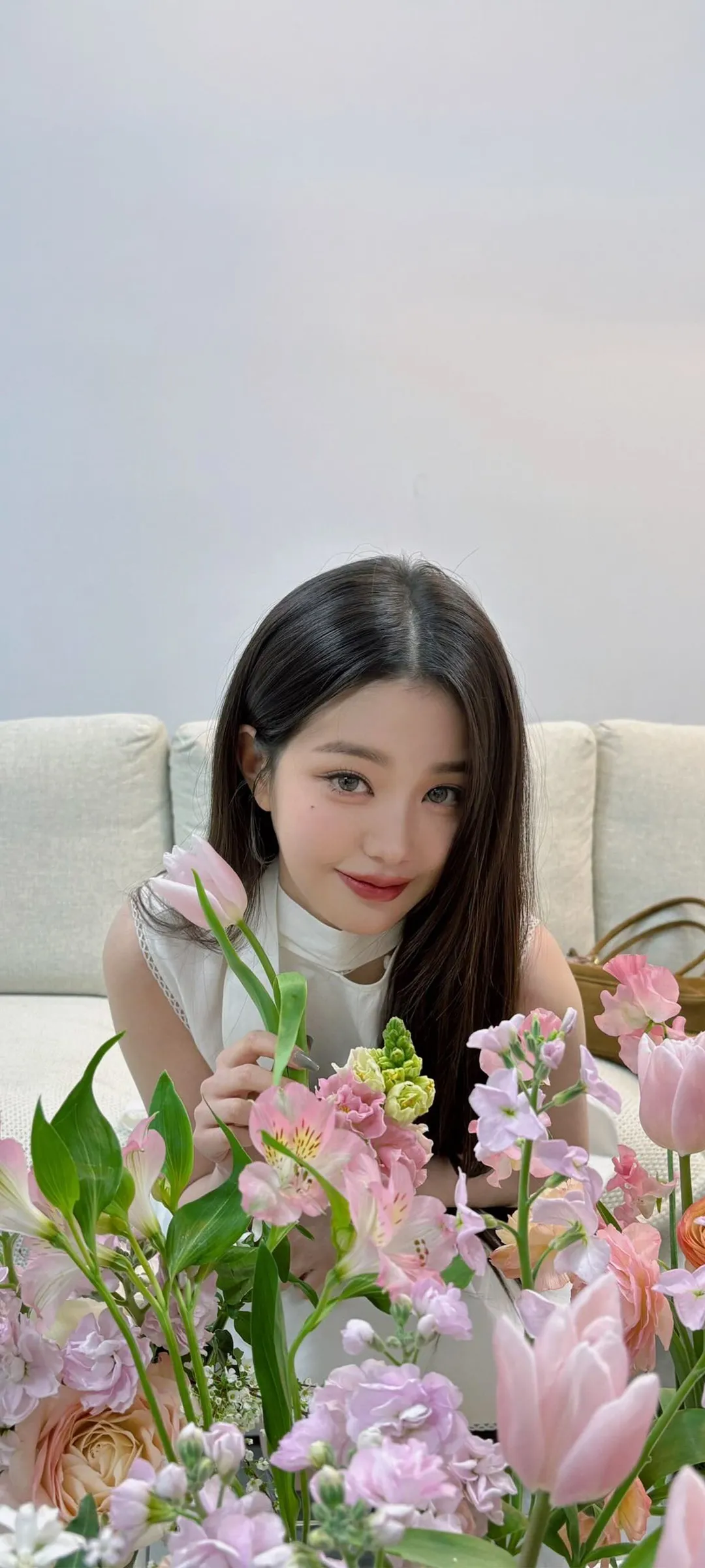 วอลเปเปอร์ หน้าจอล็อก มือถือ จาง วอนยอง 4K HD ดาวน์โหลด — IZ*ONE, IVE