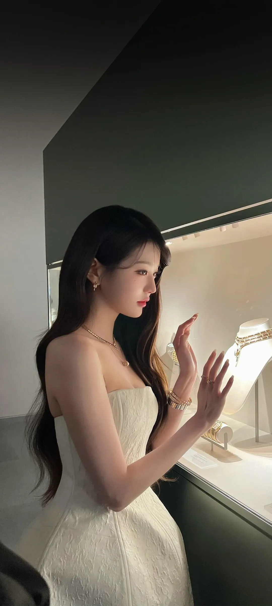 วอลเปเปอร์ หน้าจอล็อก มือถือ จาง วอนยอง 4K HD ดาวน์โหลด — IZ*ONE, IVE