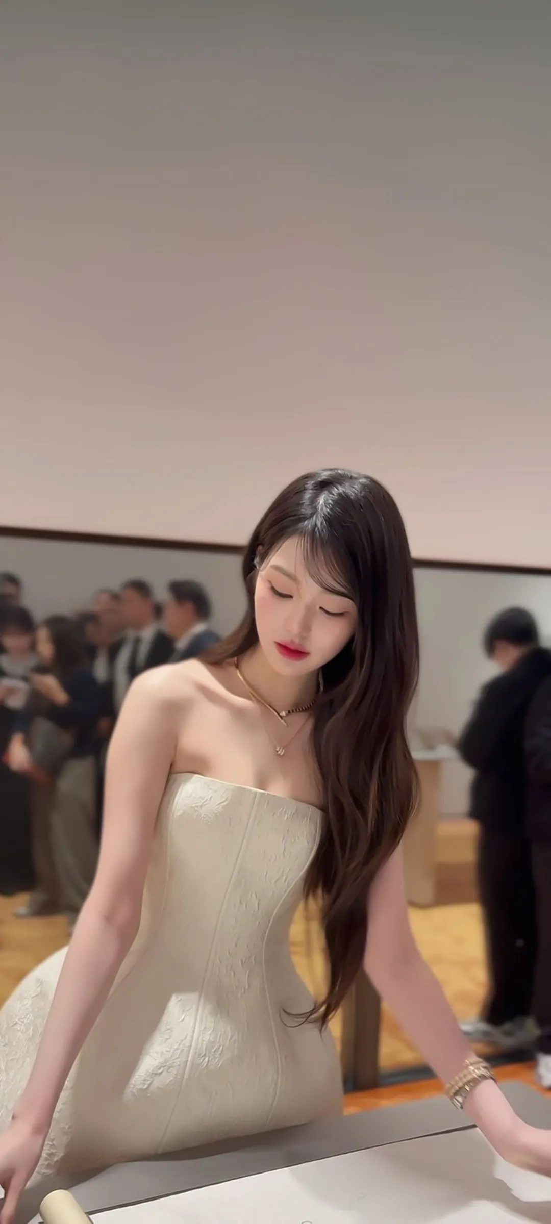 วอลเปเปอร์ หน้าจอล็อก มือถือ จาง วอนยอง 4K HD ดาวน์โหลด — IZ*ONE, IVE