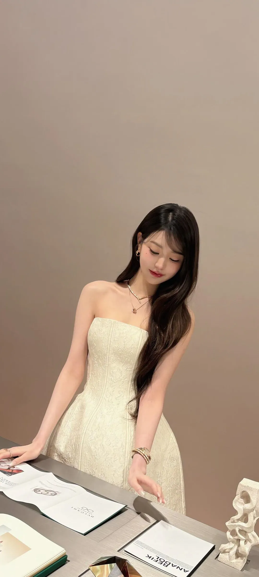 วอลเปเปอร์ หน้าจอล็อก มือถือ จาง วอนยอง 4K HD ดาวน์โหลด — IZ*ONE, IVE