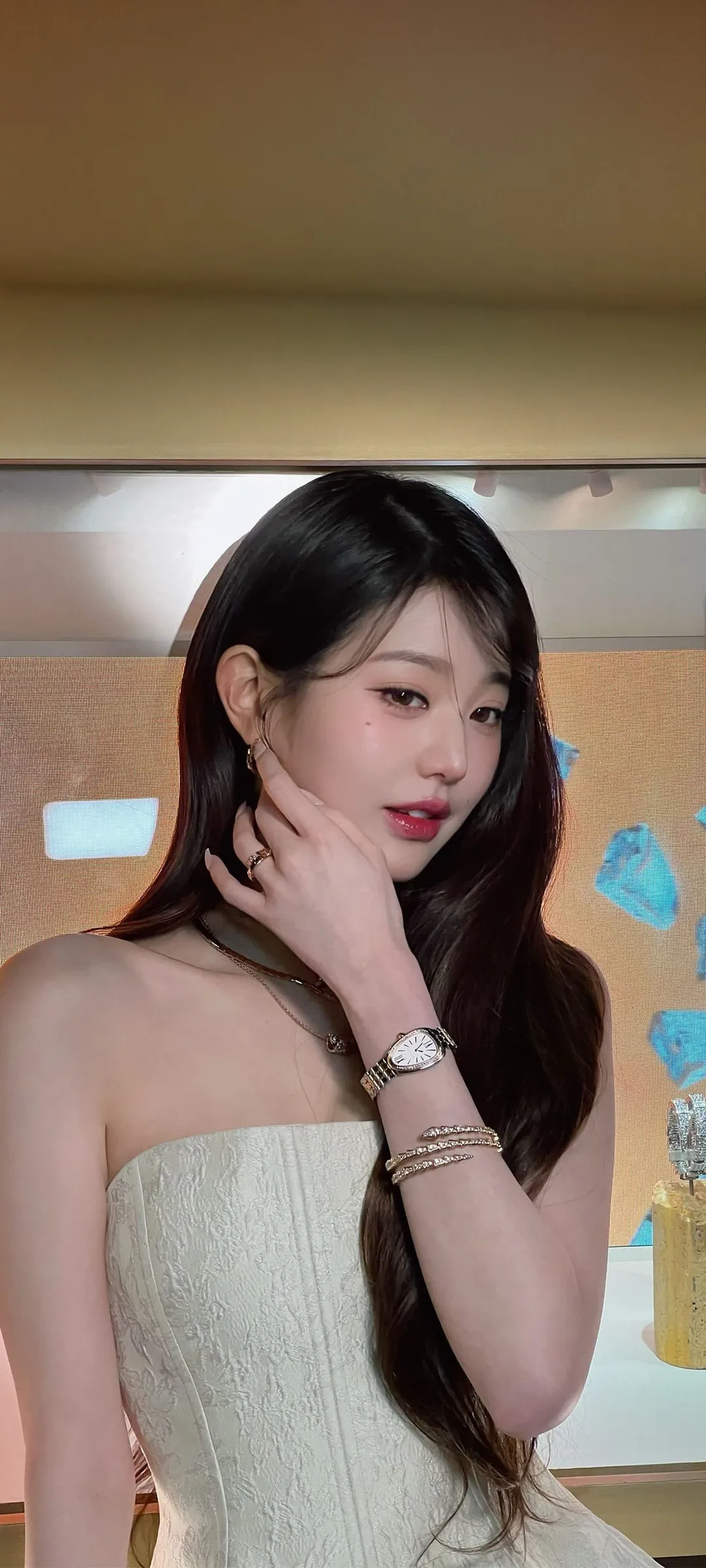 วอลเปเปอร์ หน้าจอล็อก มือถือ จาง วอนยอง 4K HD ดาวน์โหลด — IZ*ONE, IVE