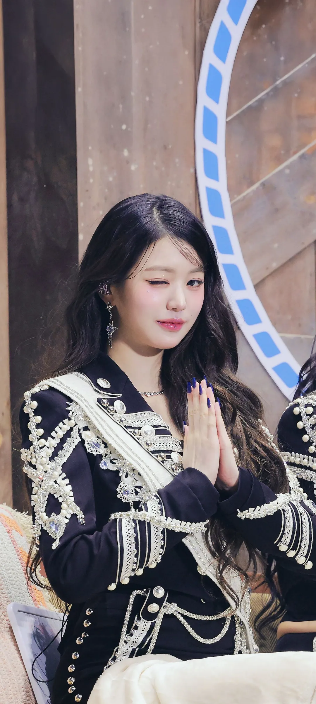 วอลเปเปอร์ หน้าจอล็อก มือถือ จาง วอนยอง 4K HD ดาวน์โหลด — IZ*ONE, IVE