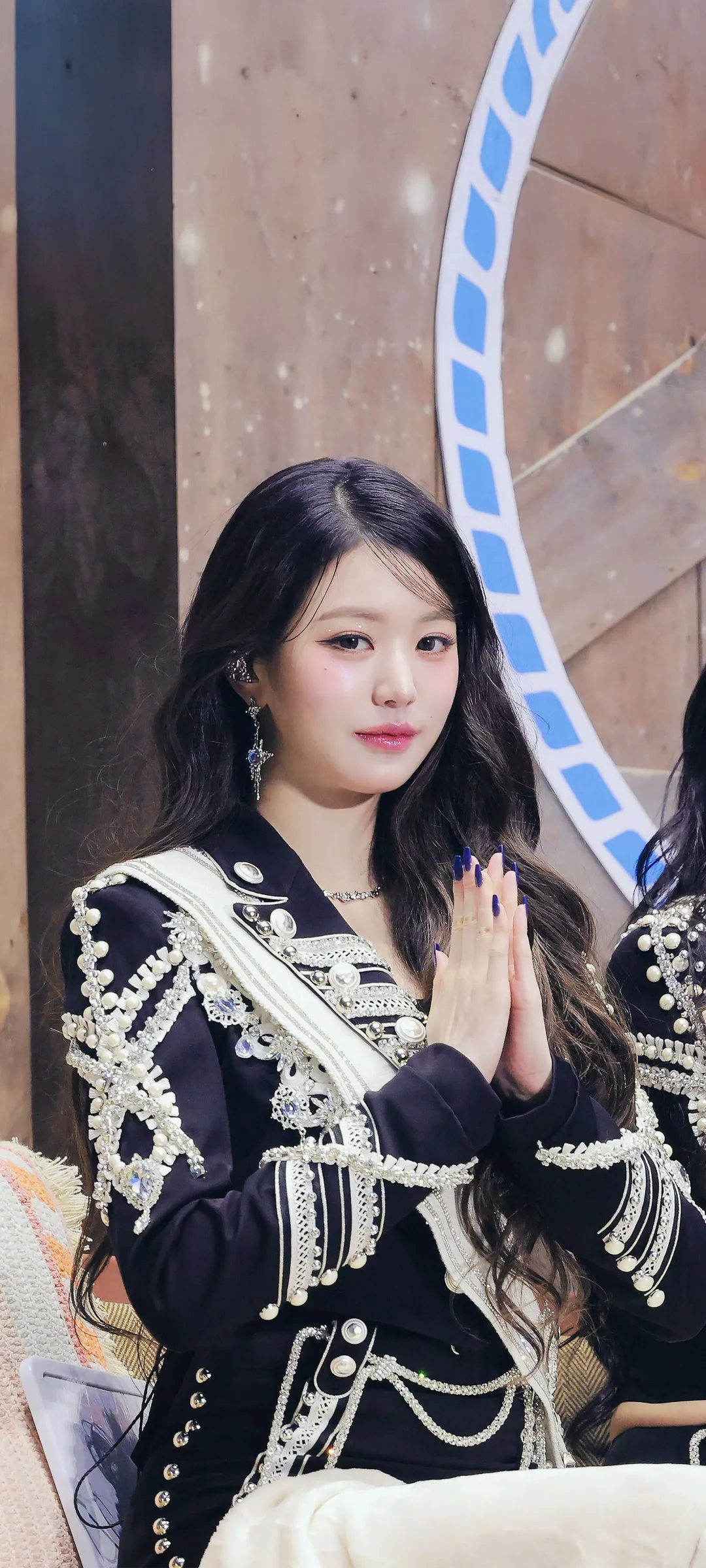 วอลเปเปอร์ หน้าจอล็อก มือถือ จาง วอนยอง 4K HD ดาวน์โหลด — IZ*ONE, IVE