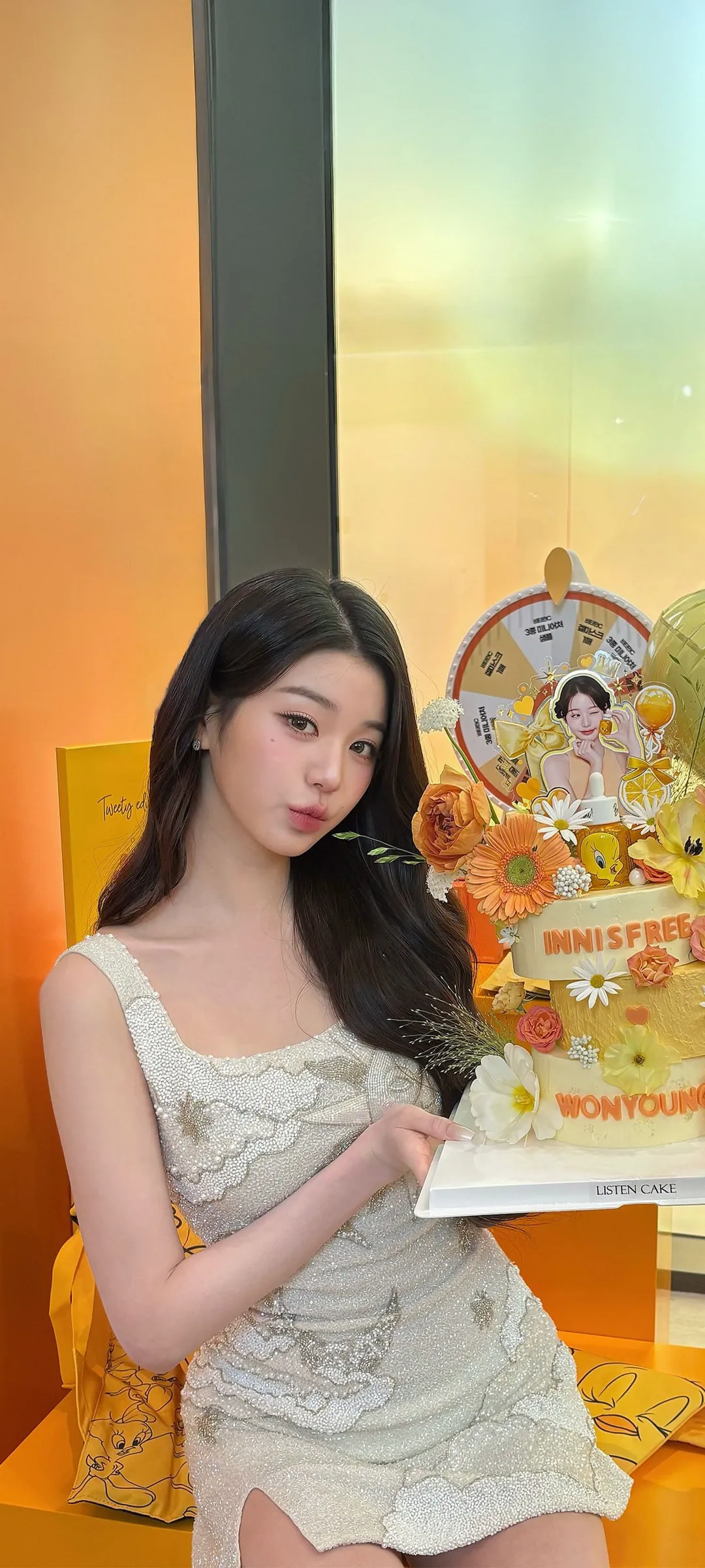 วอลเปเปอร์ หน้าจอล็อก มือถือ จาง วอนยอง 4K HD ดาวน์โหลด — IZ*ONE, IVE
