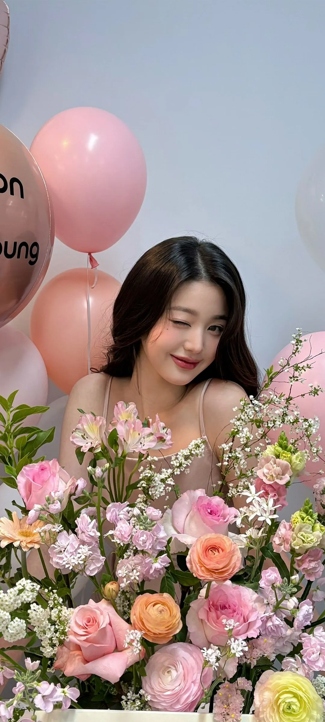 Jang Won-young kilit ekranı telefon duvar kağıdı 4K HD i̇ndir — IZ*ONE, IVE