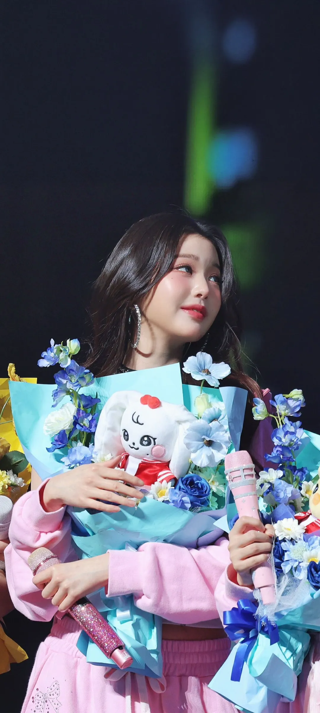 วอลเปเปอร์ หน้าจอล็อก มือถือ จาง วอนยอง 4K HD ดาวน์โหลด — IZ*ONE, IVE