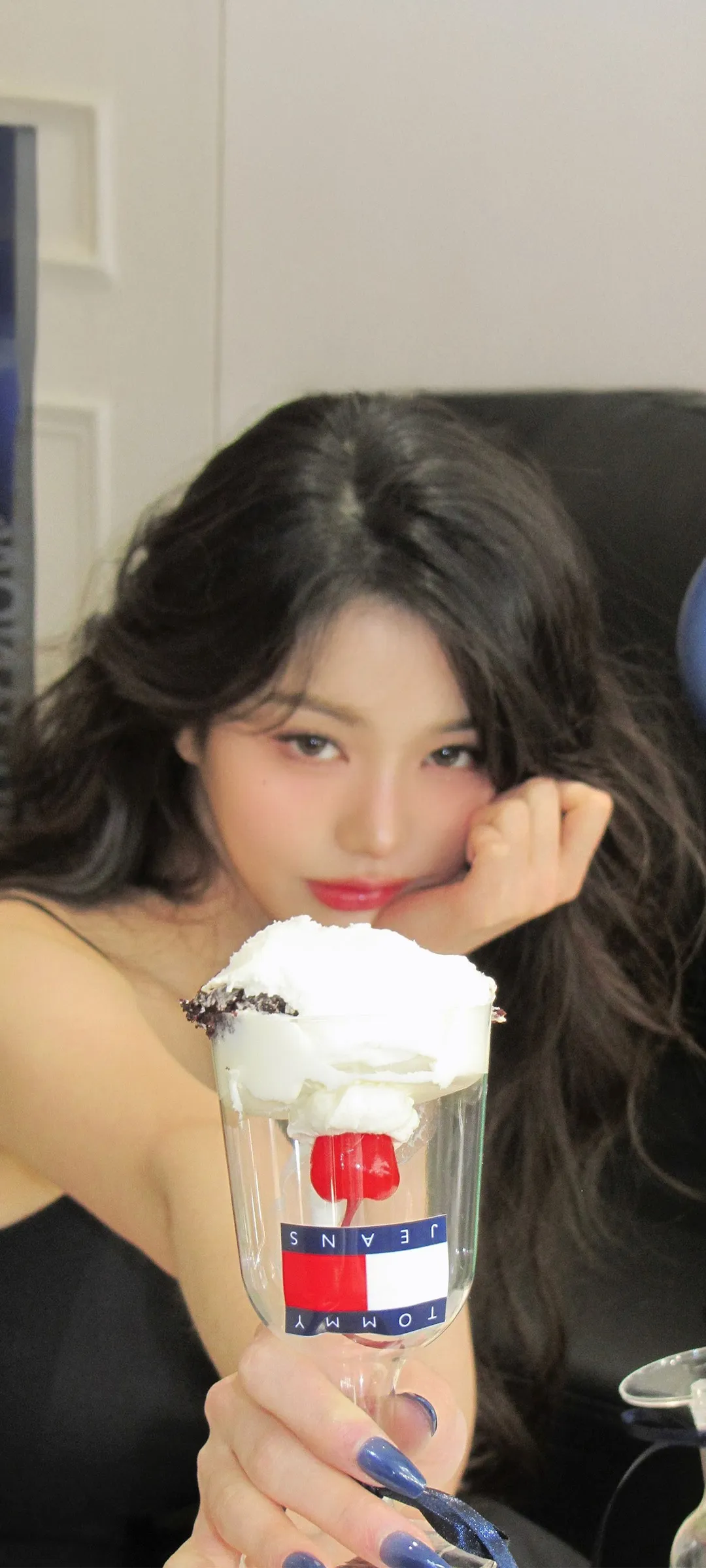 วอลเปเปอร์ หน้าจอล็อก มือถือ จาง วอนยอง 4K HD ดาวน์โหลด — IZ*ONE, IVE