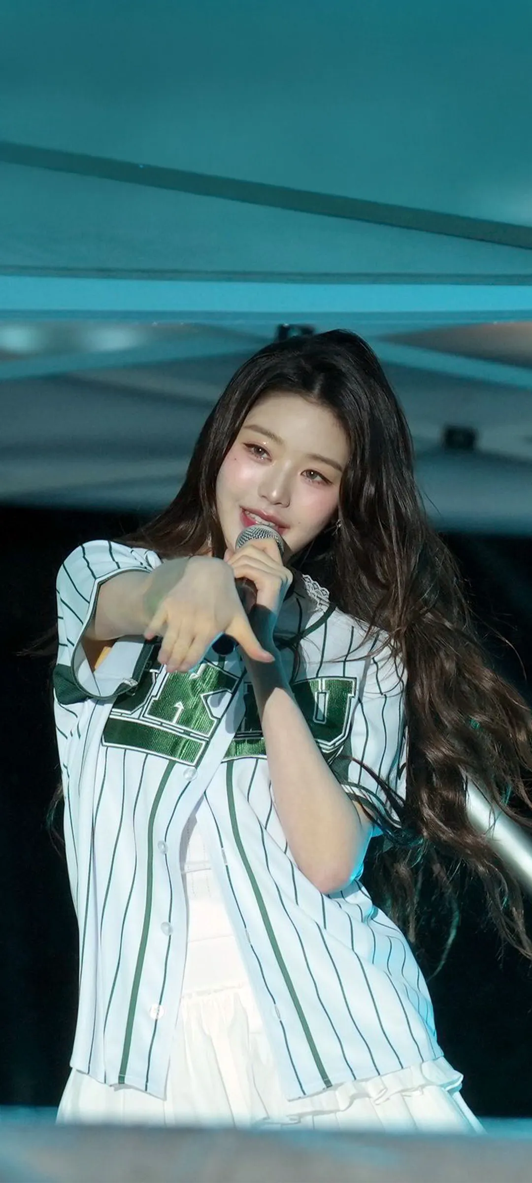 วอลเปเปอร์ หน้าจอล็อก มือถือ จาง วอนยอง 4K HD ดาวน์โหลด — IZ*ONE, IVE