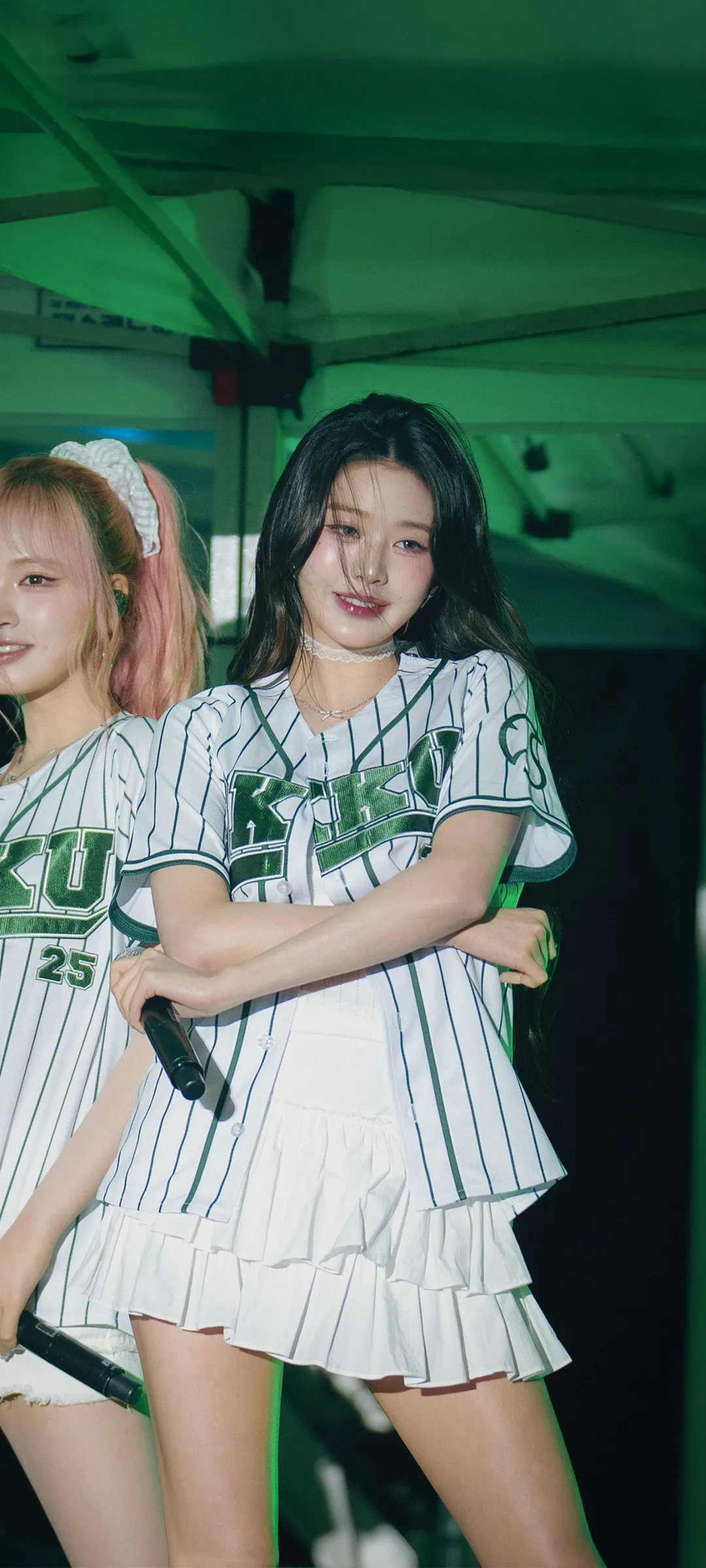 장원영 잠금화면 폰 배경화면 4K HD 다운로드 — 아이즈원, 아이브