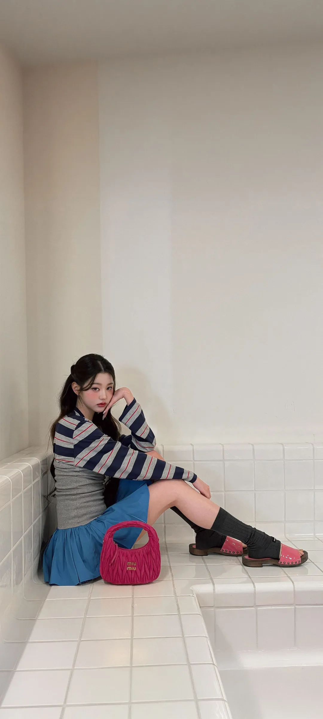 วอลเปเปอร์ หน้าจอล็อก มือถือ จาง วอนยอง 4K HD ดาวน์โหลด — IZ*ONE, IVE