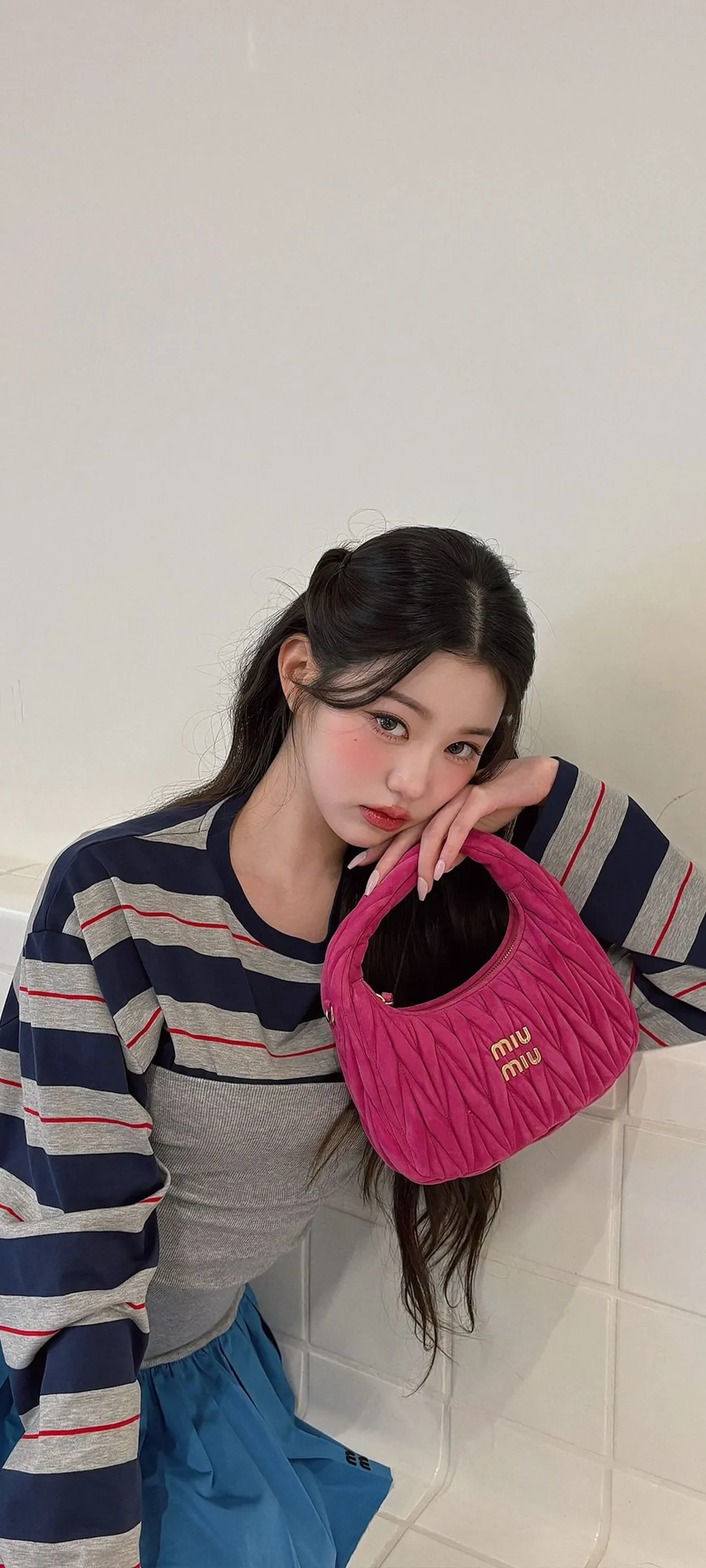 วอลเปเปอร์ หน้าจอล็อก มือถือ จาง วอนยอง 4K HD ดาวน์โหลด — IZ*ONE, IVE