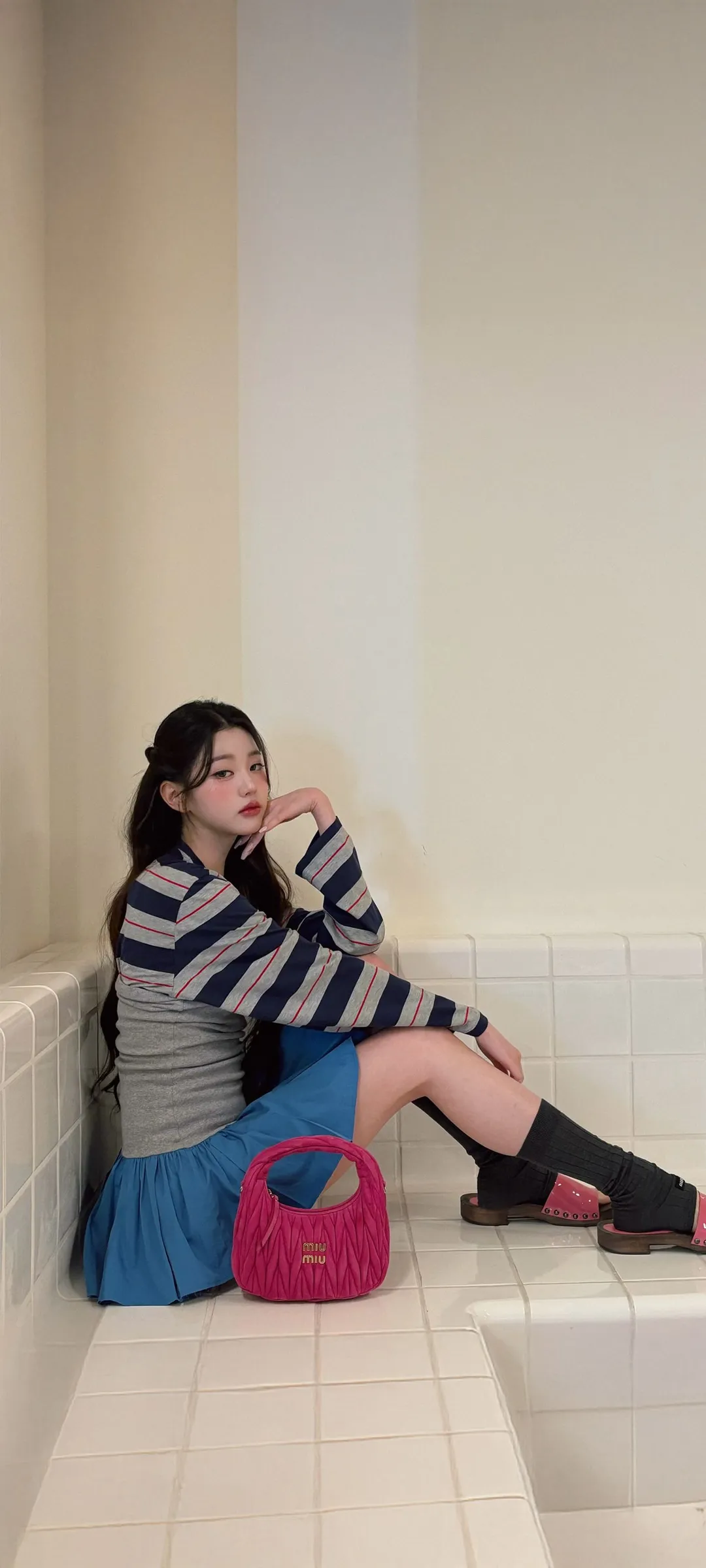 วอลเปเปอร์ หน้าจอล็อก มือถือ จาง วอนยอง 4K HD ดาวน์โหลด — IZ*ONE, IVE
