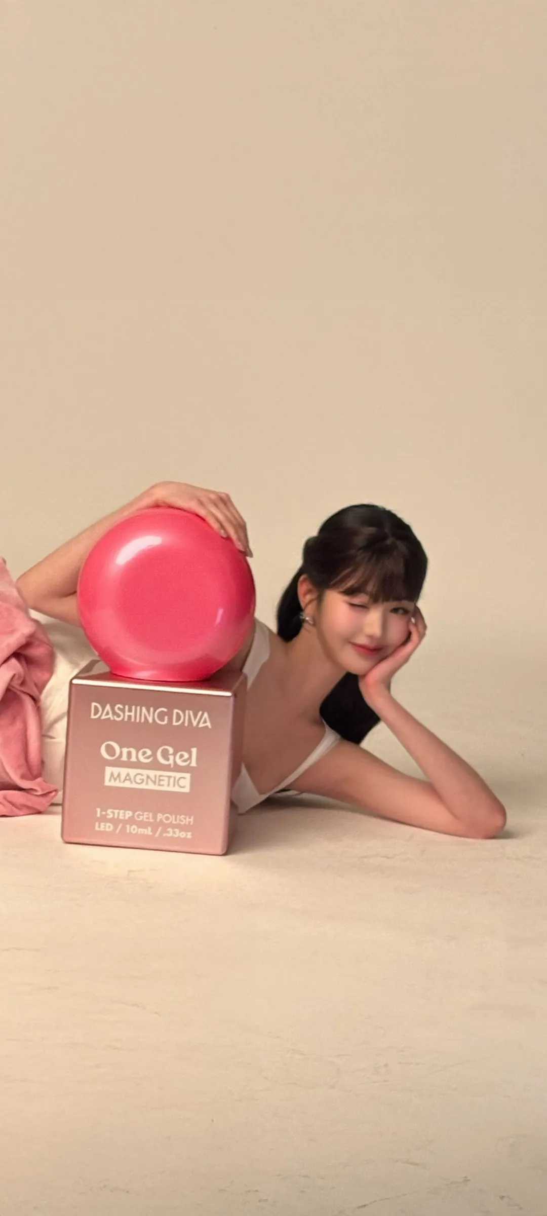 วอลเปเปอร์ หน้าจอล็อก มือถือ จาง วอนยอง 4K HD ดาวน์โหลด — IZ*ONE, IVE