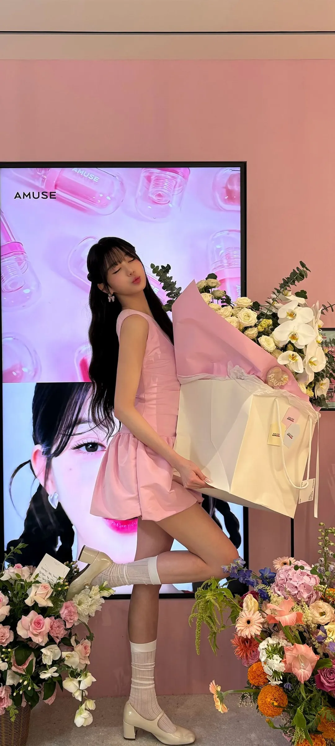 วอลเปเปอร์ หน้าจอล็อก มือถือ จาง วอนยอง 4K HD ดาวน์โหลด — IZ*ONE, IVE