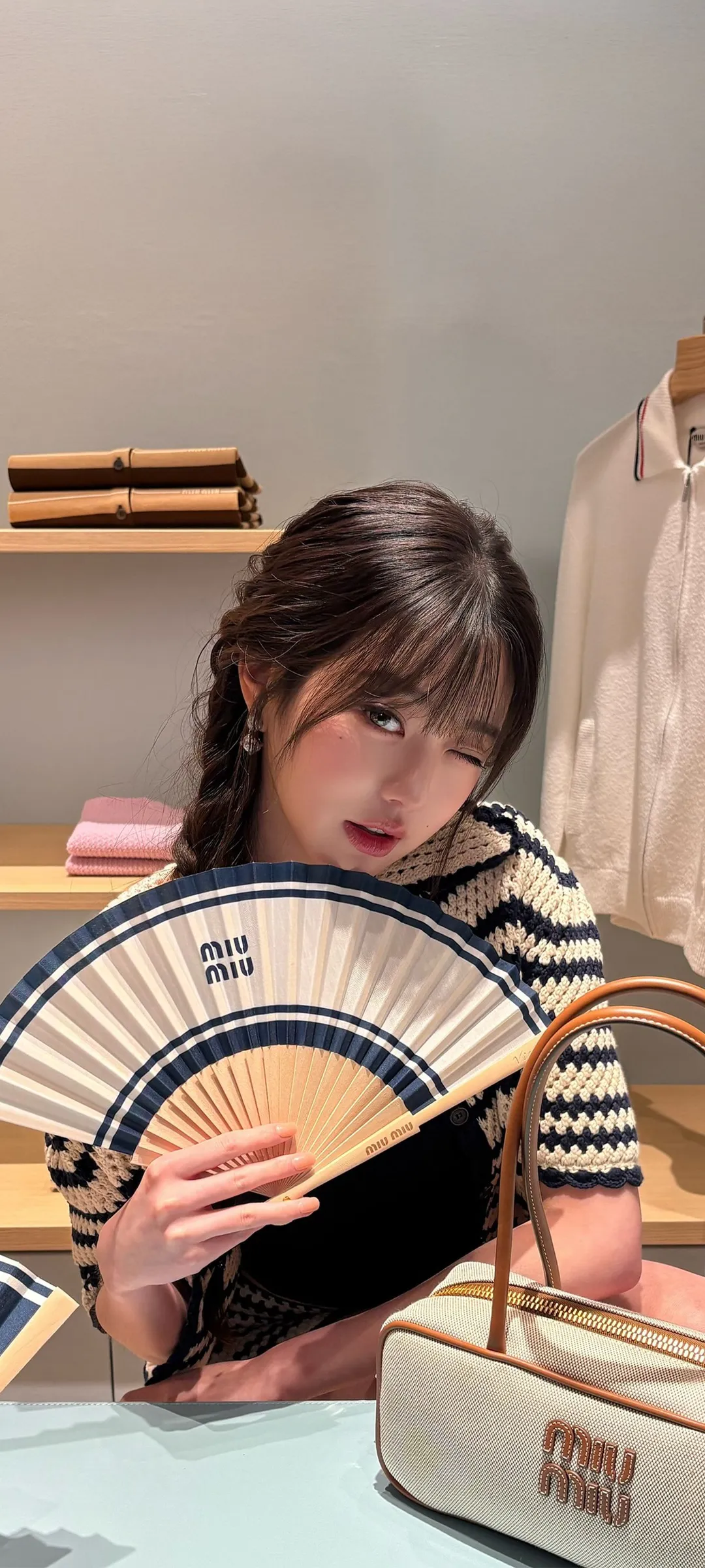 장원영 잠금화면 폰 배경화면 4K HD 다운로드 — 아이즈원, 아이브