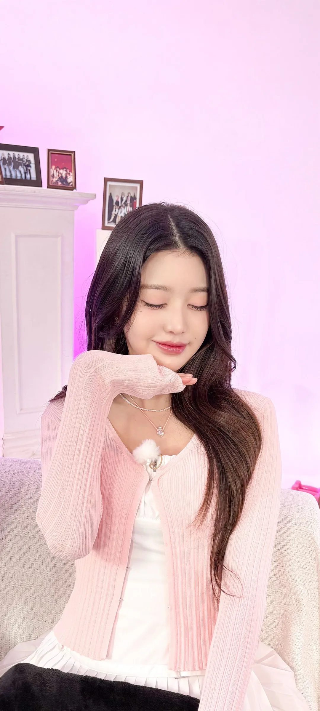 Jang Won-young kilit ekranı telefon duvar kağıdı 4K HD i̇ndir — IZ*ONE, IVE