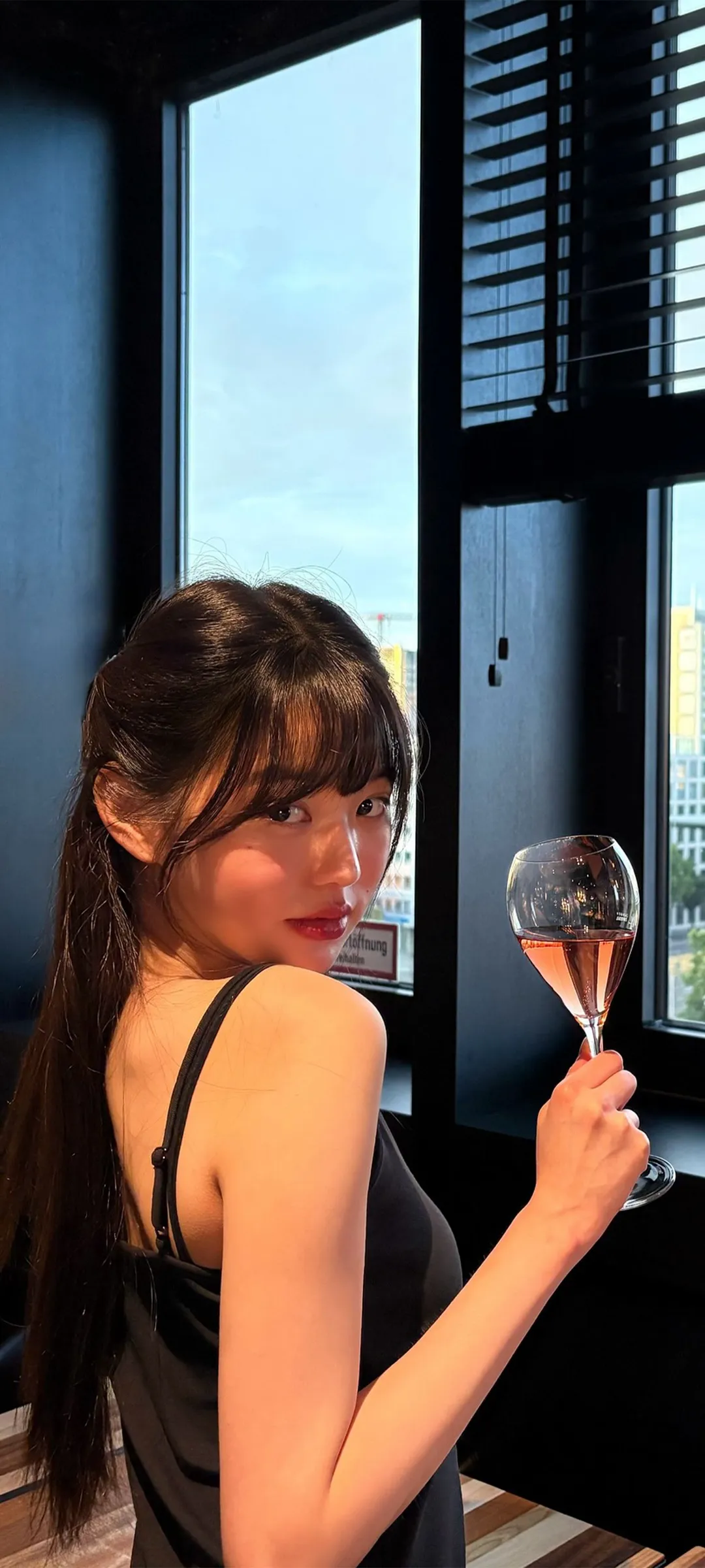 วอลเปเปอร์ หน้าจอล็อก มือถือ จาง วอนยอง 4K HD ดาวน์โหลด — IZ*ONE, IVE